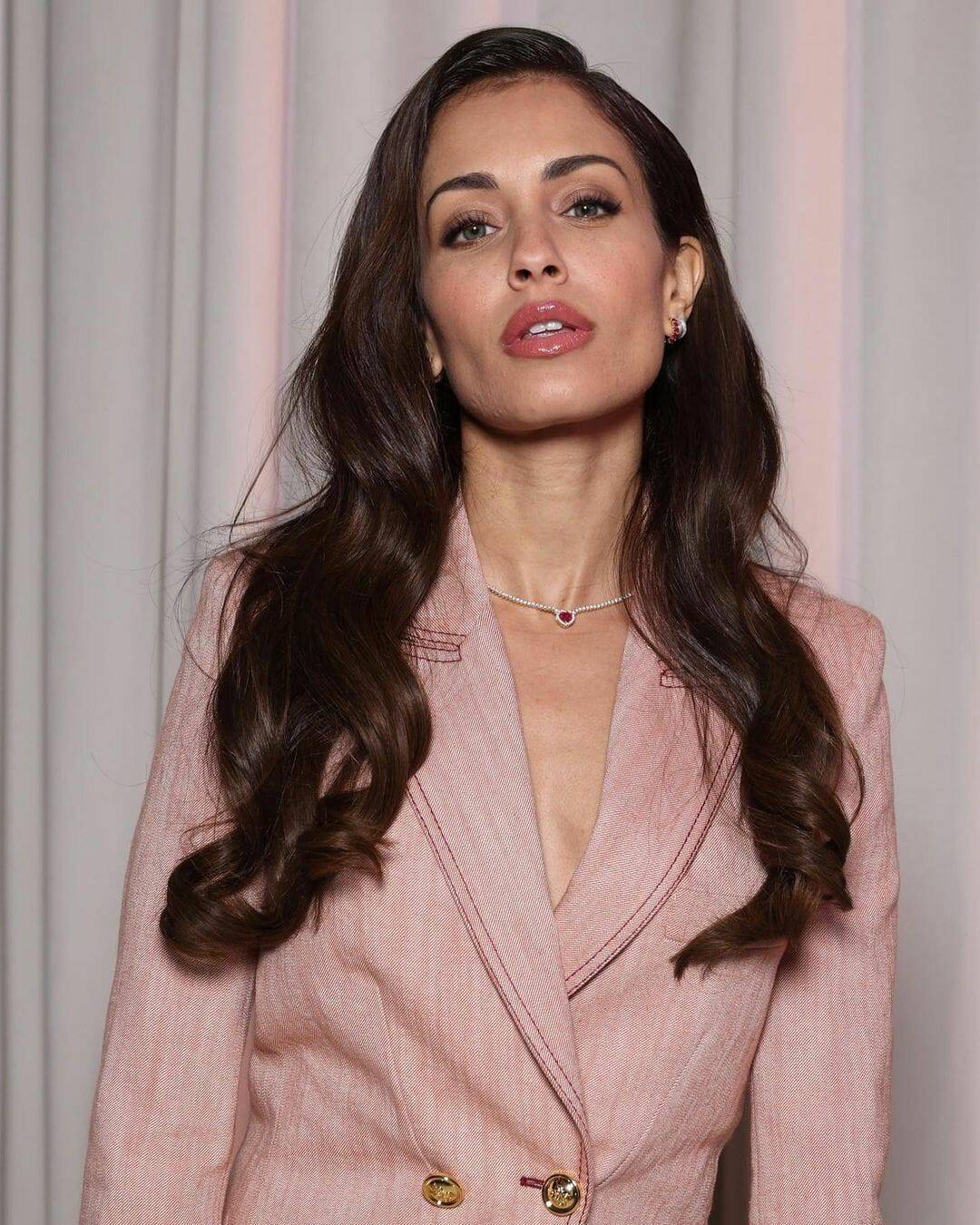 هبة عبوك وأشرف حكيمي