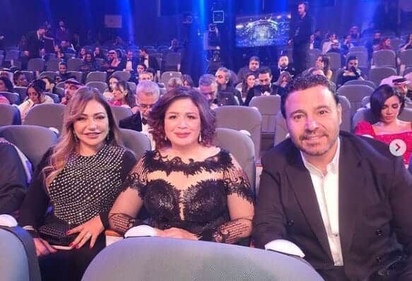 فستان إلهام شاهين العاري