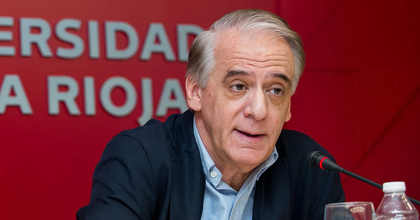 بمُحامٍ مشبوه.. المغرب يُلاحق صحفي إسباني في مدريد اتهمها بالتجسس عليه عبر بيغاسوس الصحفي الاسباني watanserb.com