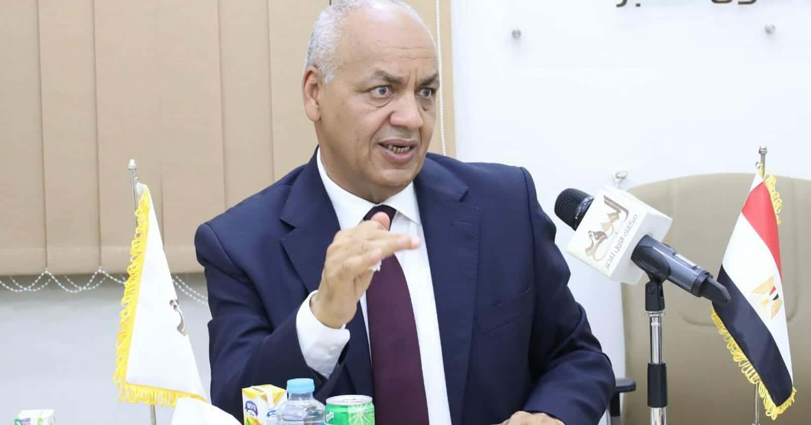 شماعة 25 يناير.. مصطفى بكري يبرئ السيسي من الانهيار الاقتصادي ويكشف عن خسائر فلكية مصطفى بكري يبرئ السيسي watanserb.com