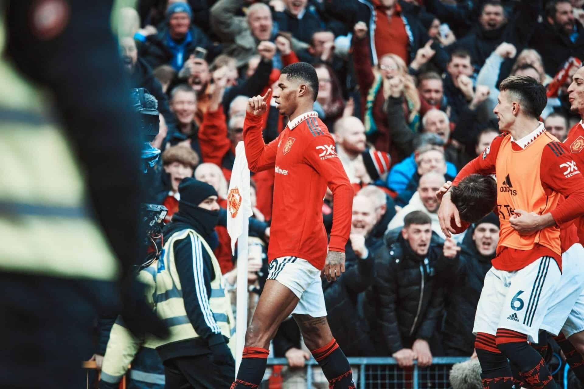 احتفال راشفورد بهدفه في شباك مانشستر سيتي