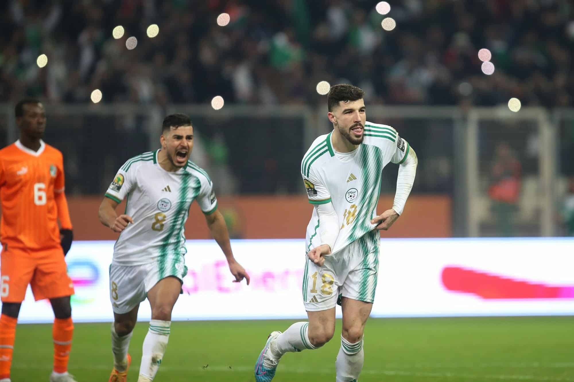 احتفال منتخب الجزائر بهدفه في شباك ساحل العاج