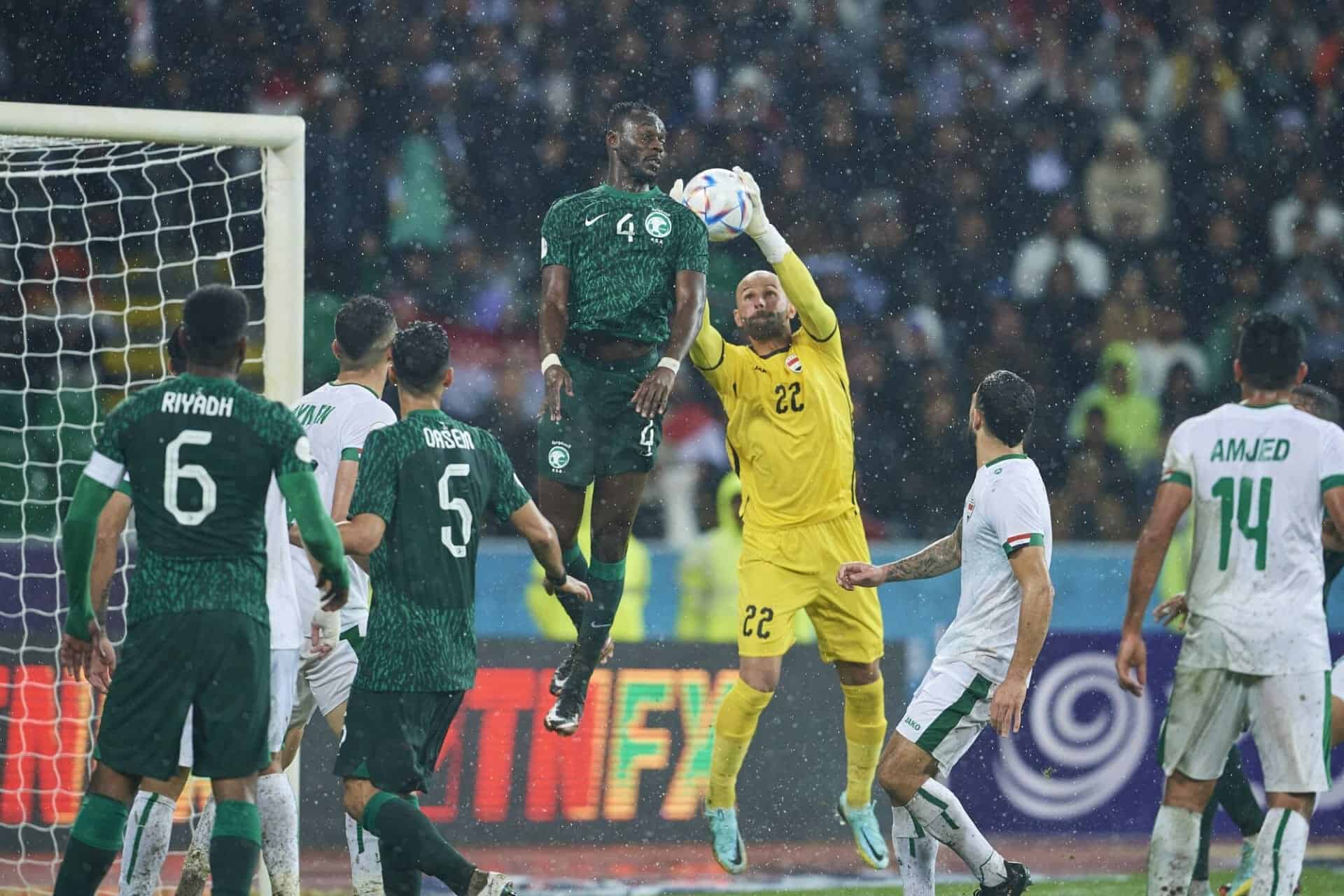 بالصدارة.. العراق تفوز على السعودية واليمن أول المودعين لخليجي 25 (شاهد) العراق تفوز على السعودية في خليجي 25 watanserb.com