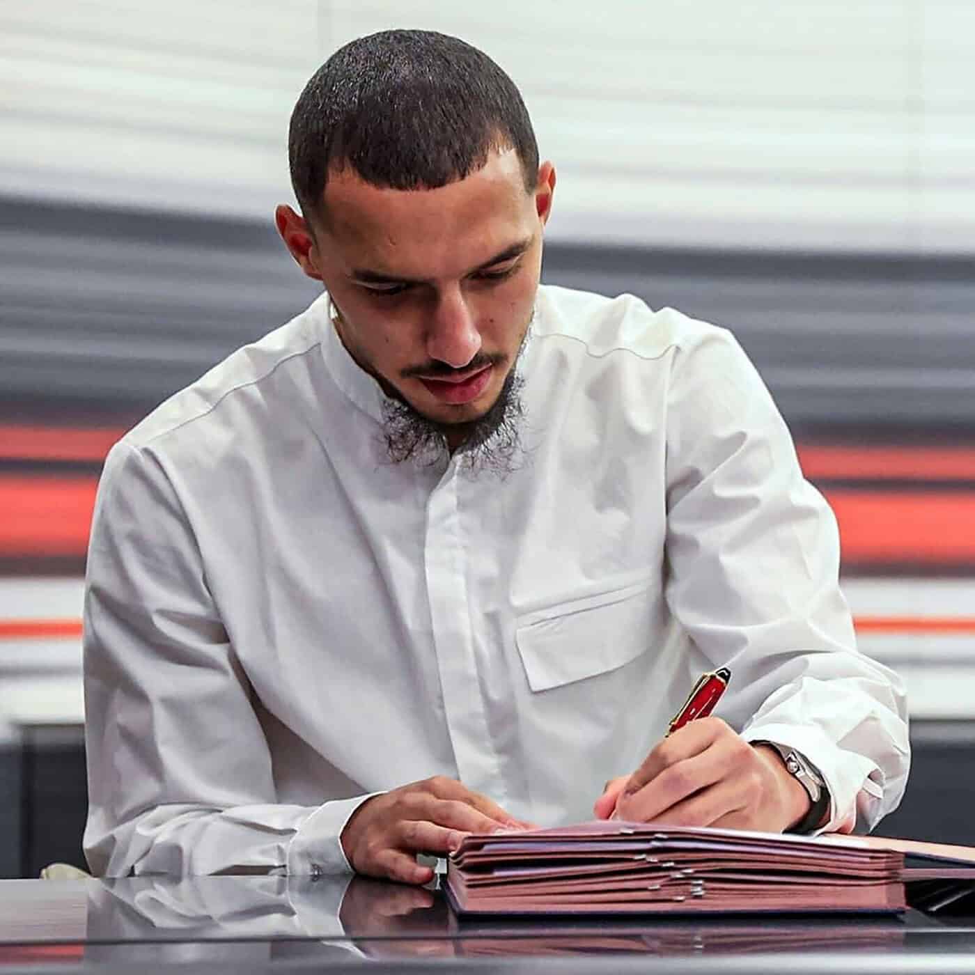 إسماعيل بن ناصر