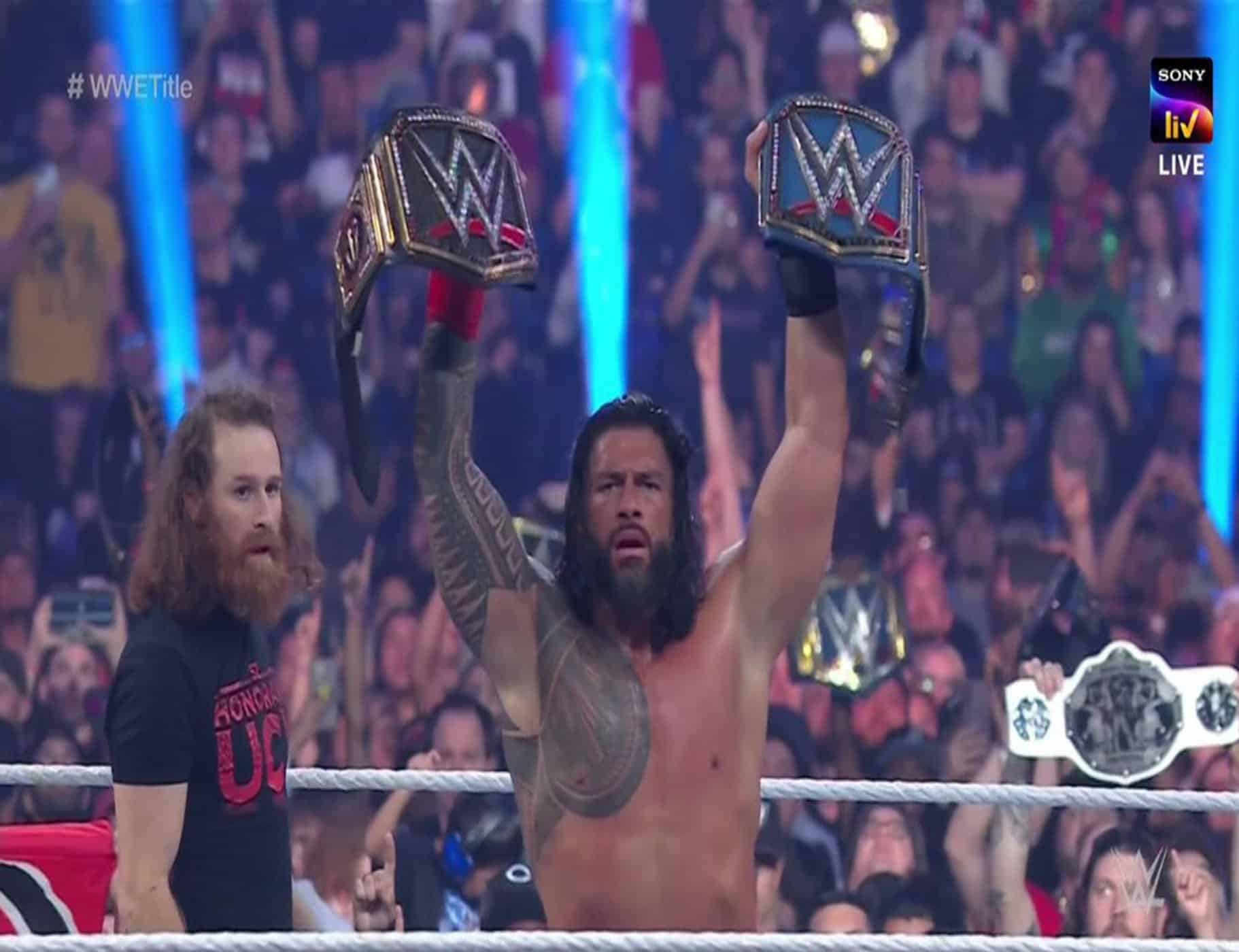 رومان رينز يحافظ على لقب دبيلو دبيلو أي