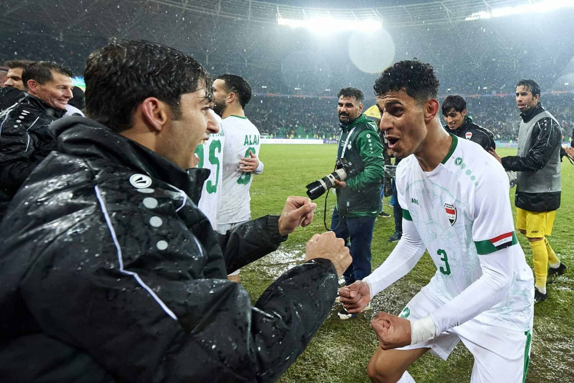 فرحة منتخب العراق بالفوز على السعودية