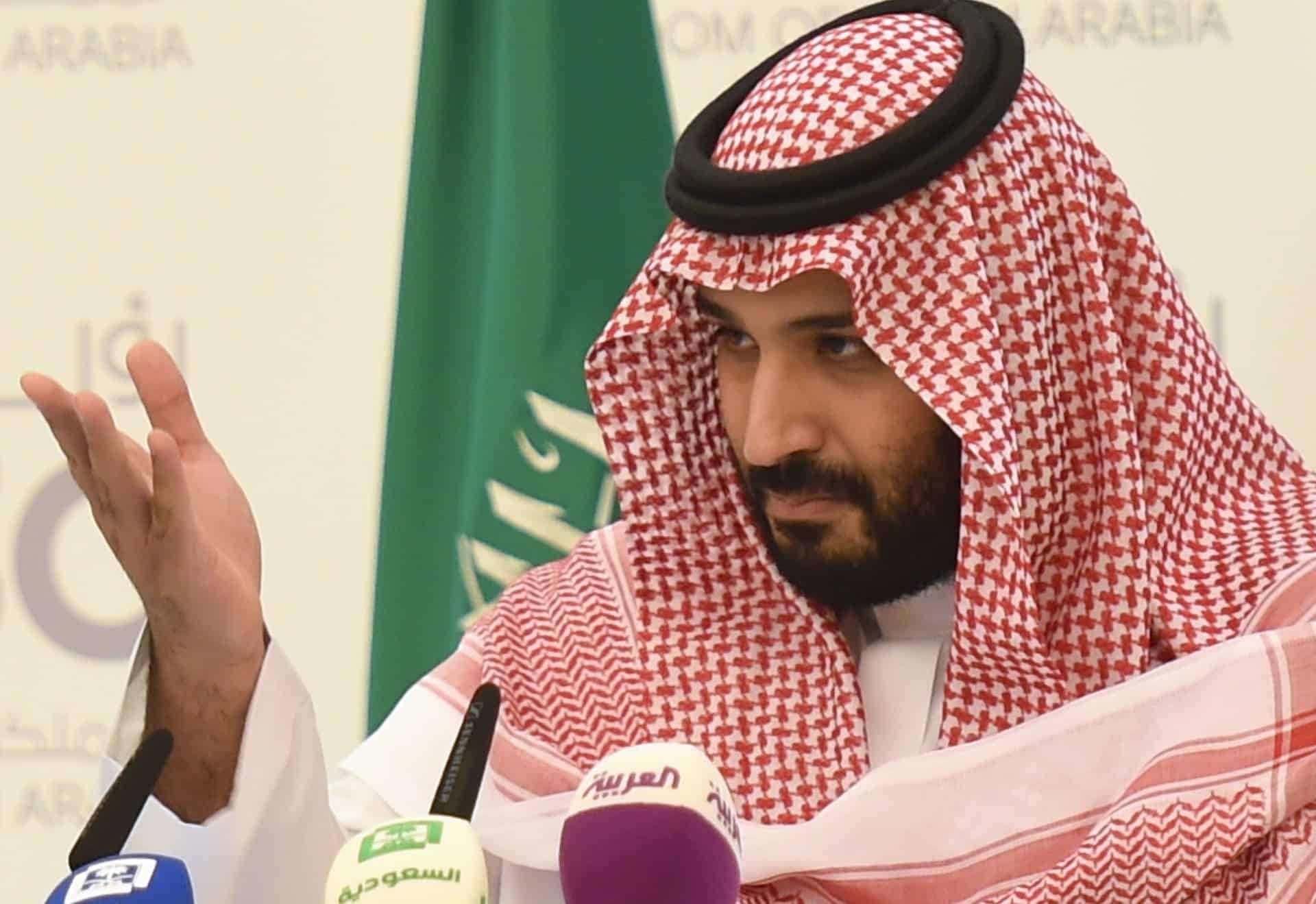 محمد بن سلمان يراهن على مئات المليارات رغم معارضة مستشارين ماليين بالمملكة محمد بن سلمان وإدارة صندوق الاستثمارات watanserb.com