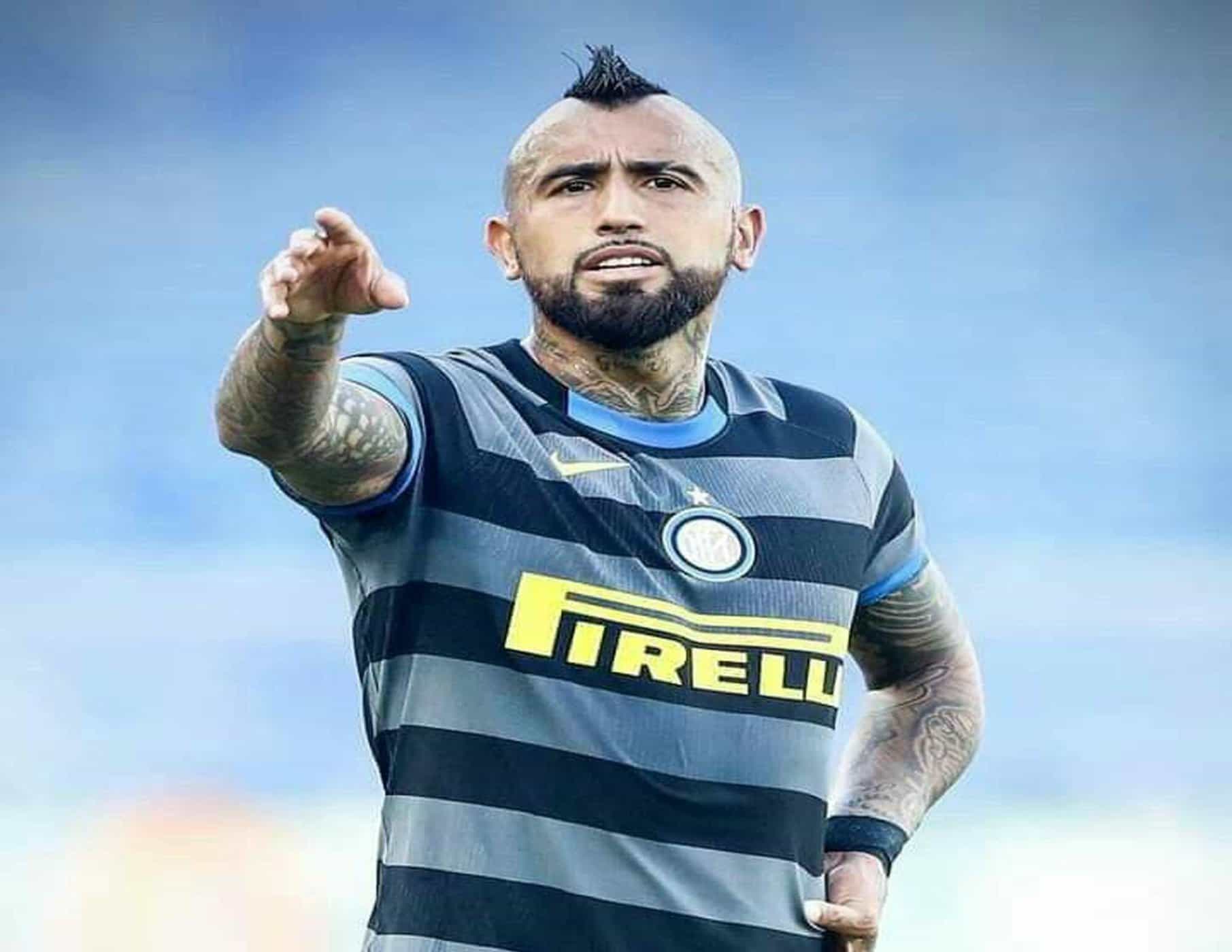 نجم تشيلي فيدال