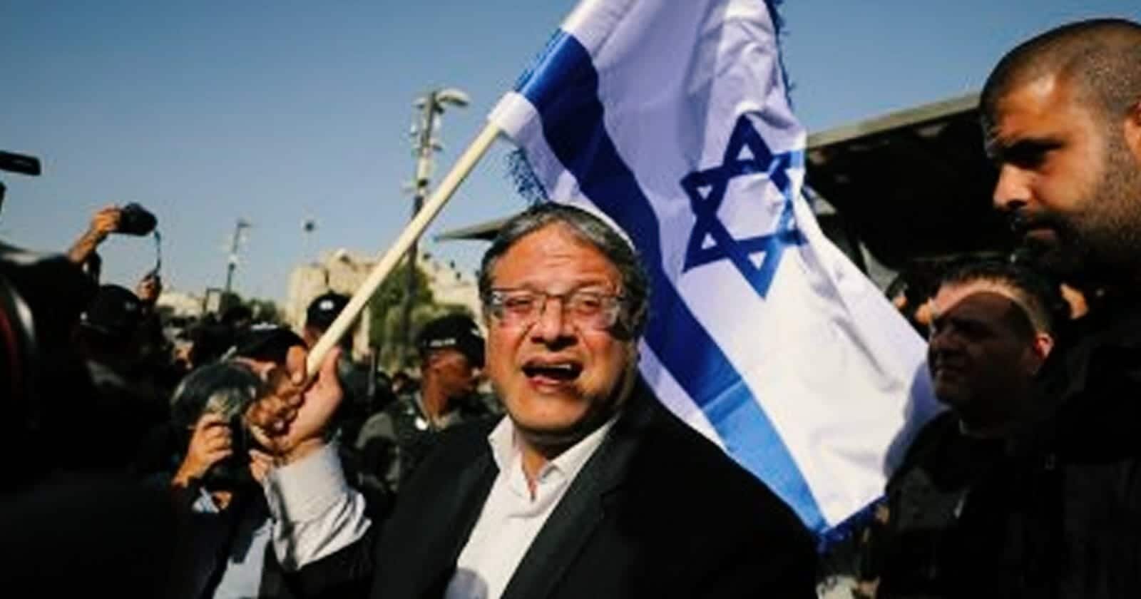 إيتمار بن غفير يستهل حقبته باللعب بالنار.. اقتحام مرتقب للأقصى ينذر بانفجار الأوضاع إيتمار بن غفير اقتحام الاقصى watanserb.com