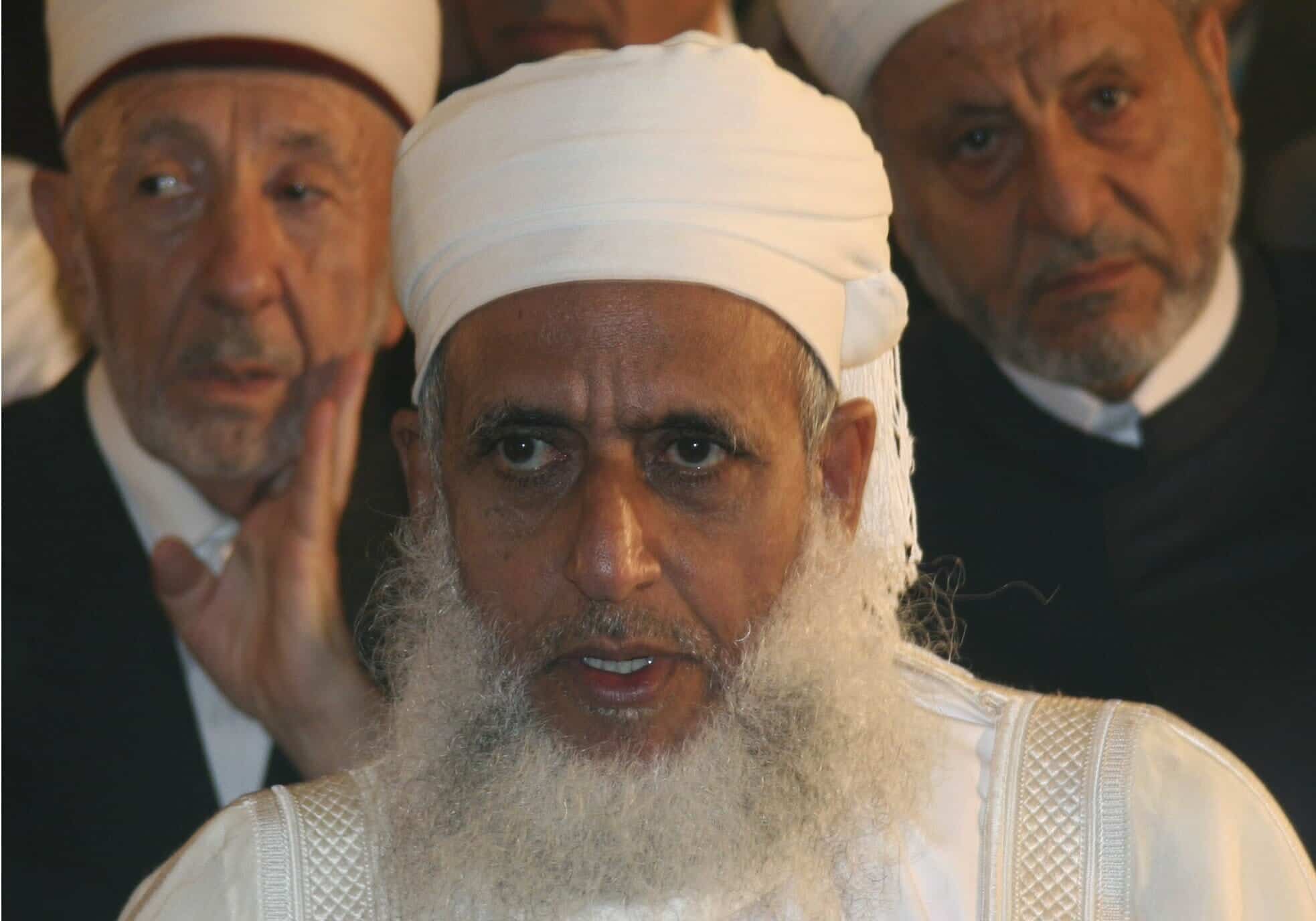 إيدي كوهين يضع شرطا للتطبيع بين إسرائيل وسلطنة عمان.. ما علاقة المفتي أحمد الخليلي؟