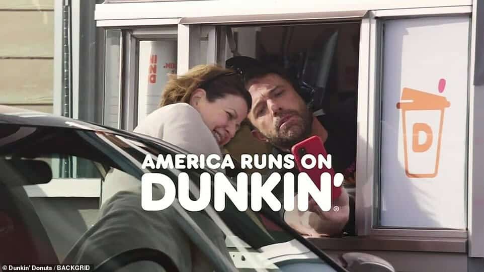 جينيفر لوبيز توبخ بن أفليك 