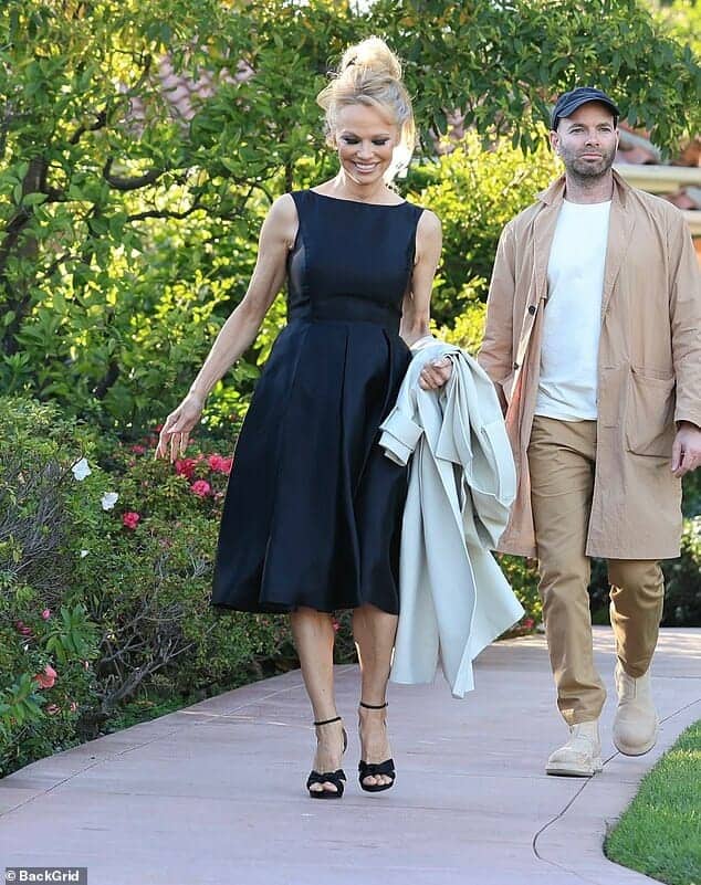 مذكرات باميلا أندرسون