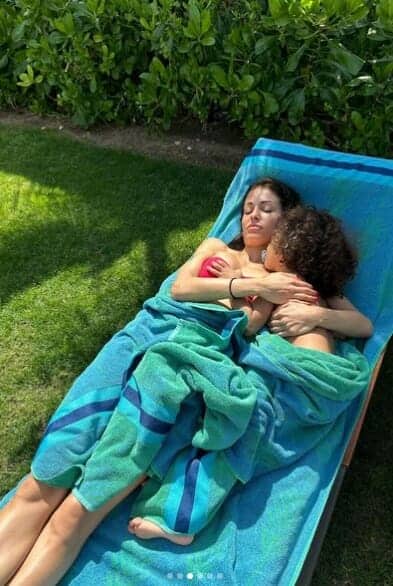 هبة عبوك وأشرف حكيمي