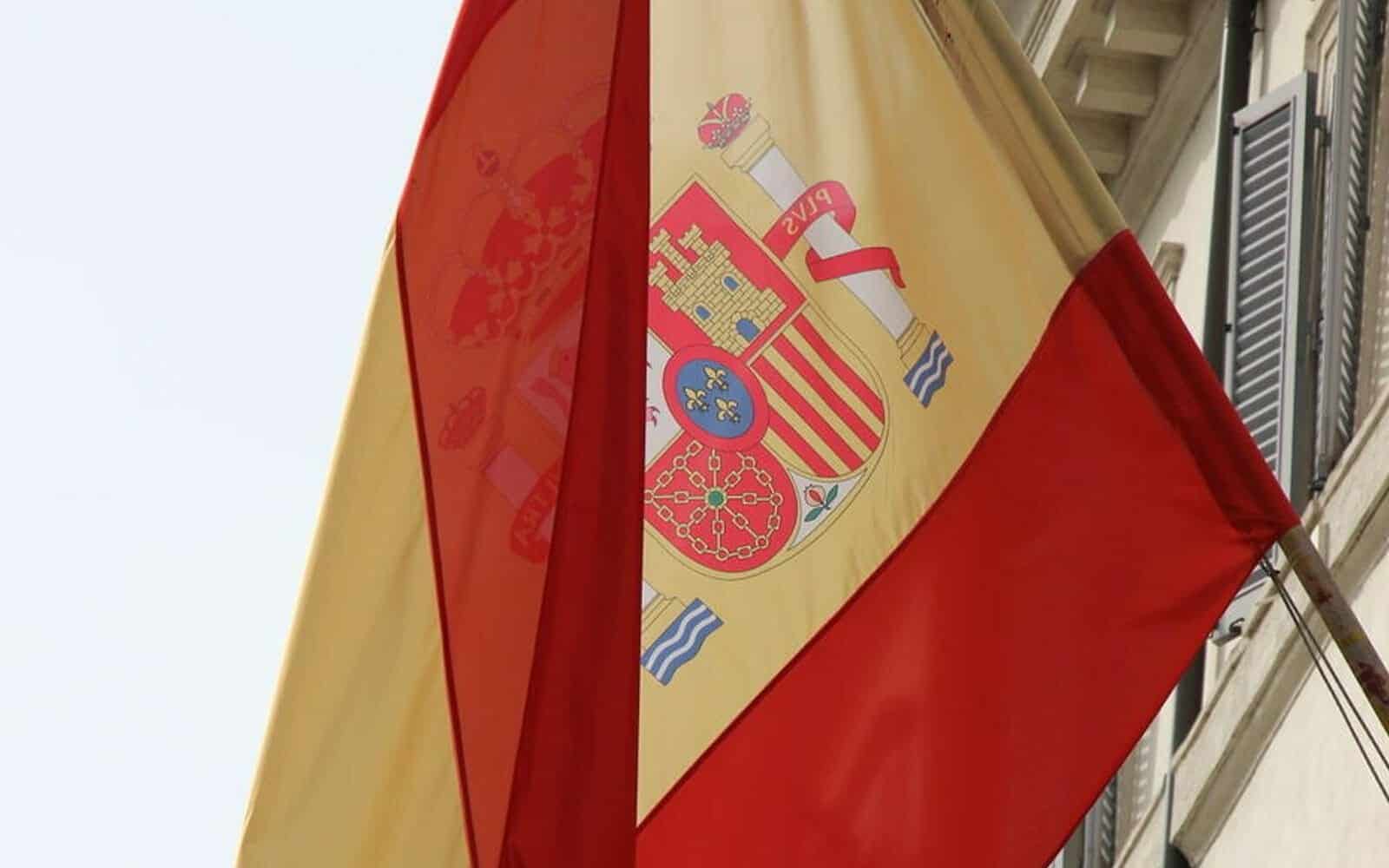 إسبانيا تقر ممارسة الجنس مع الحيوانات بشرط عدم الإضرار بها ووزير بولندي يهاجمها! إسبانيا تقر ممارسة الجنس مع الحيوانات بشرط عدم الإضرار بها watanserb.com