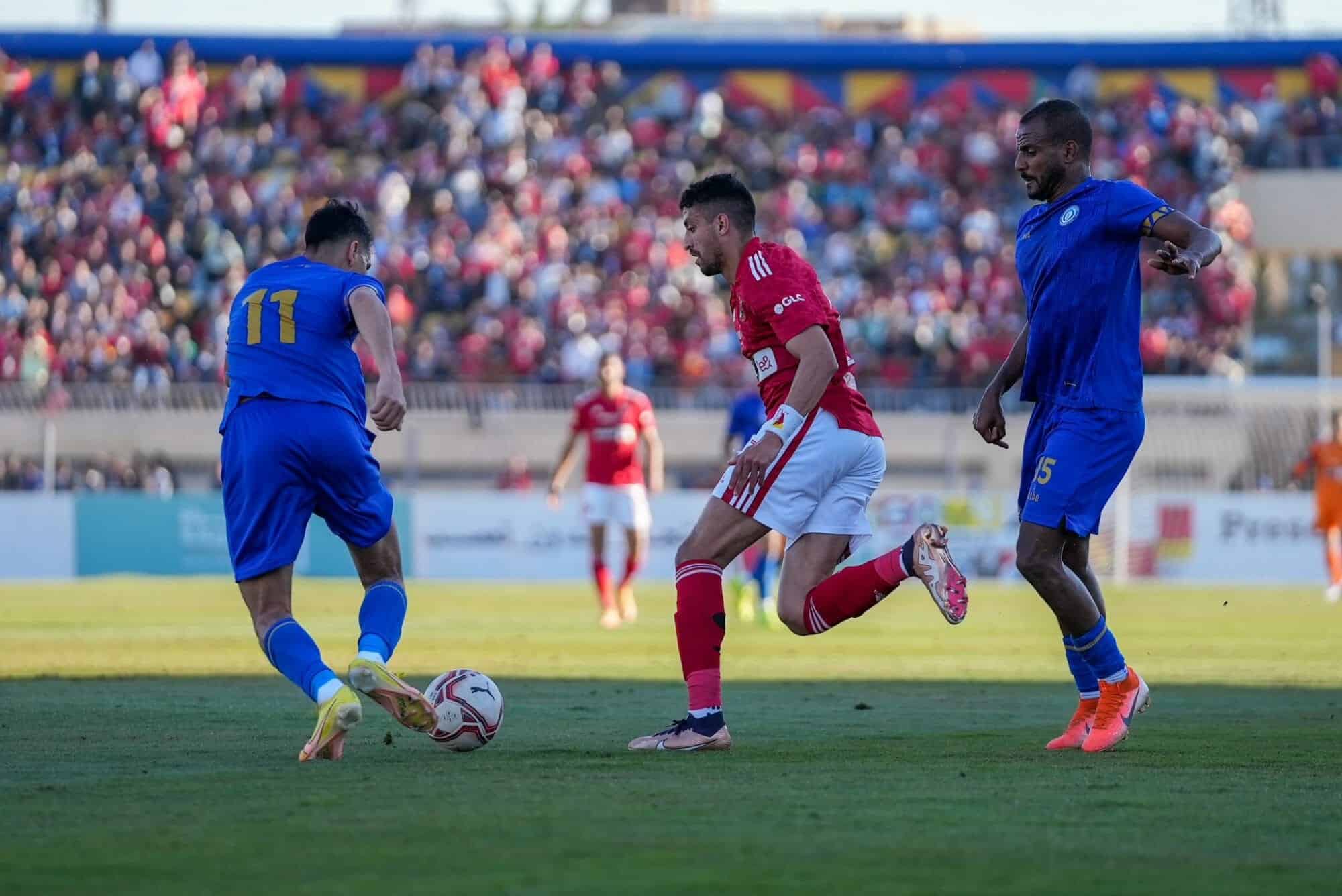 الأهلي وأسوان في الدوري المصري