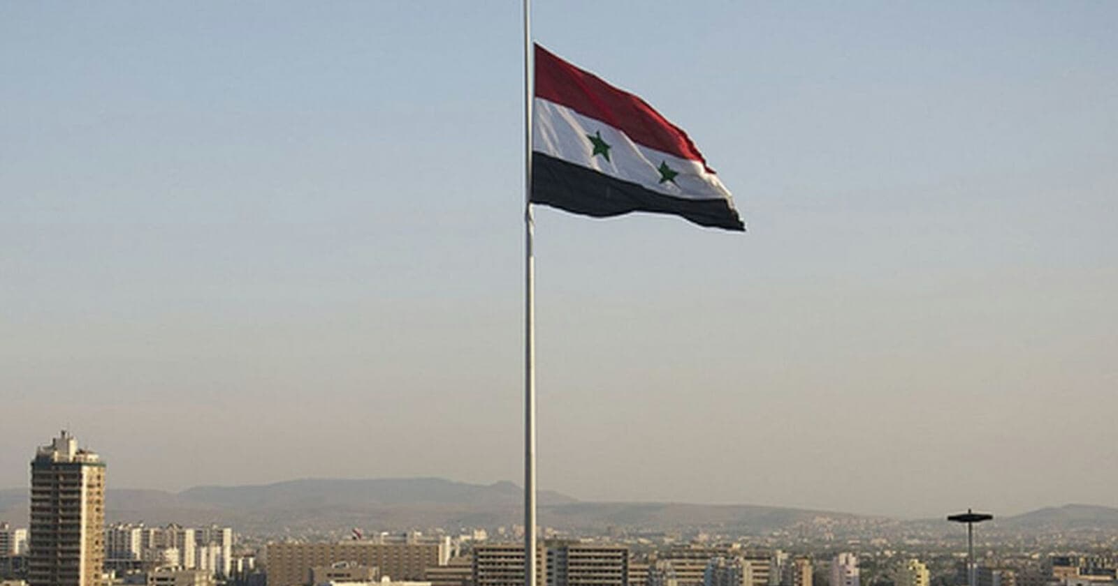 صحيفة عُمانية حكومية تتهم دولاً عربية بتمويل مؤامرة كونية ضد سوريا! تمويل مؤامرة كونية ضد سوريا watanserb.com