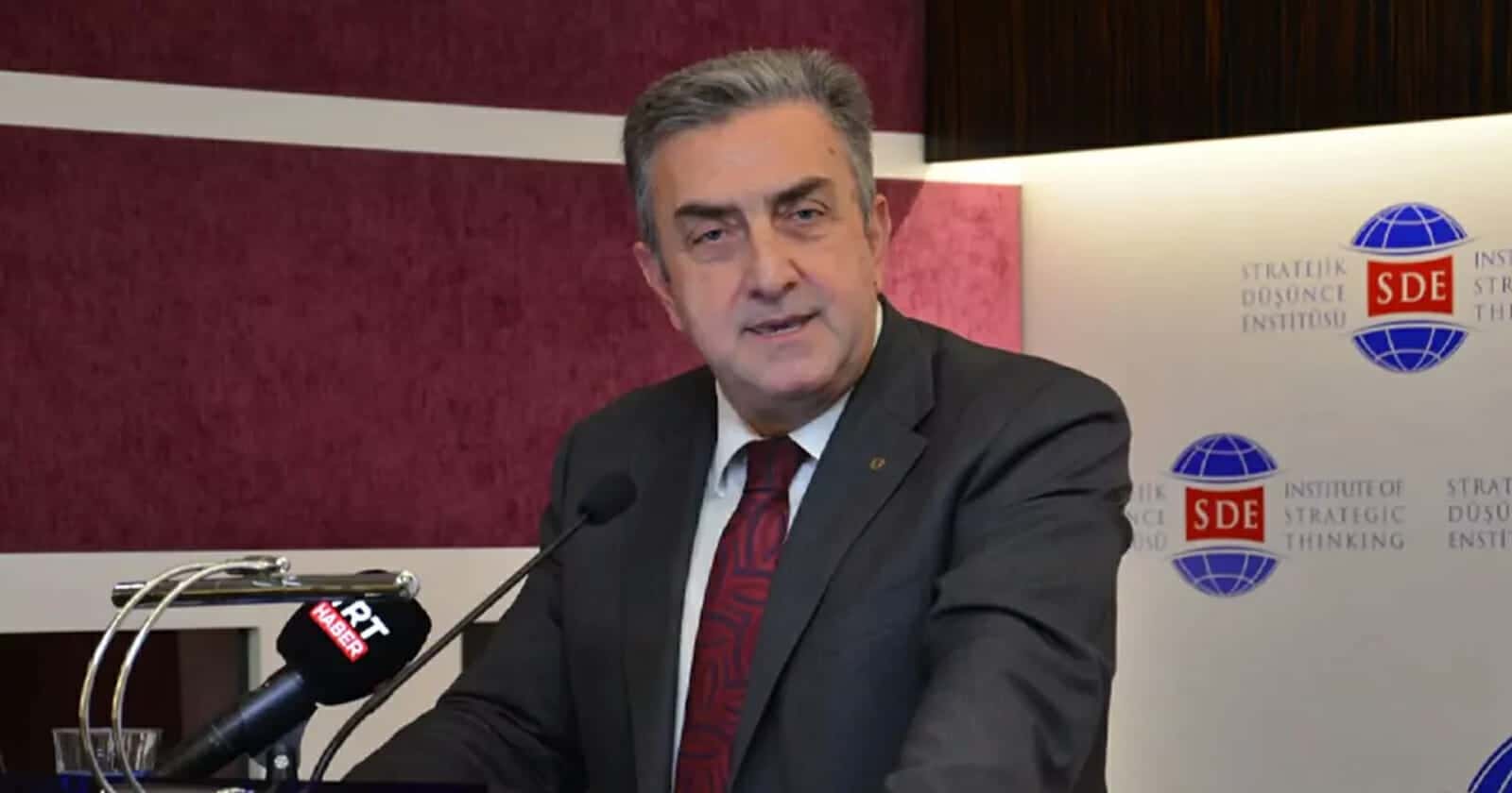 سلاح يطلق من الفضاء يمكنه إحداث زلزال.. مسؤول تركي يفجر الجدل (فيديو) رئيس وكالة الفضاء التركية سردار حسين يلدريم watanserb.com