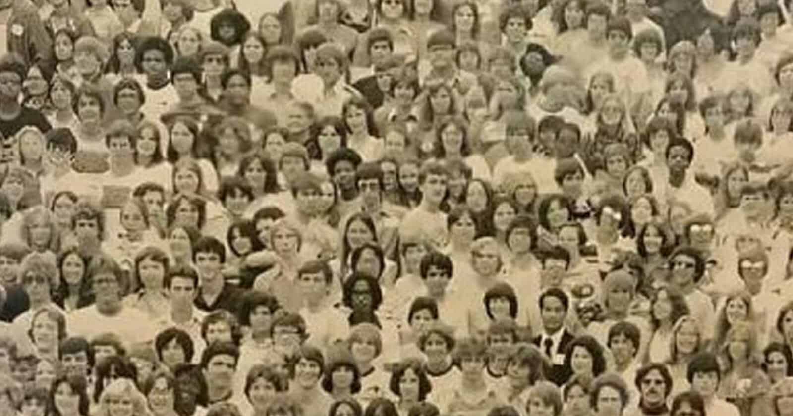 ذوو معدل الذكاء المرتفع سيعثرون على الباندا في 7 ثوانٍ فقط.. جرّب حظك! ذوي معدل الذكاء المرتفع سيعثرون على الباندا في 7 ثوان فقط.. جرب حظك! watanserb.com