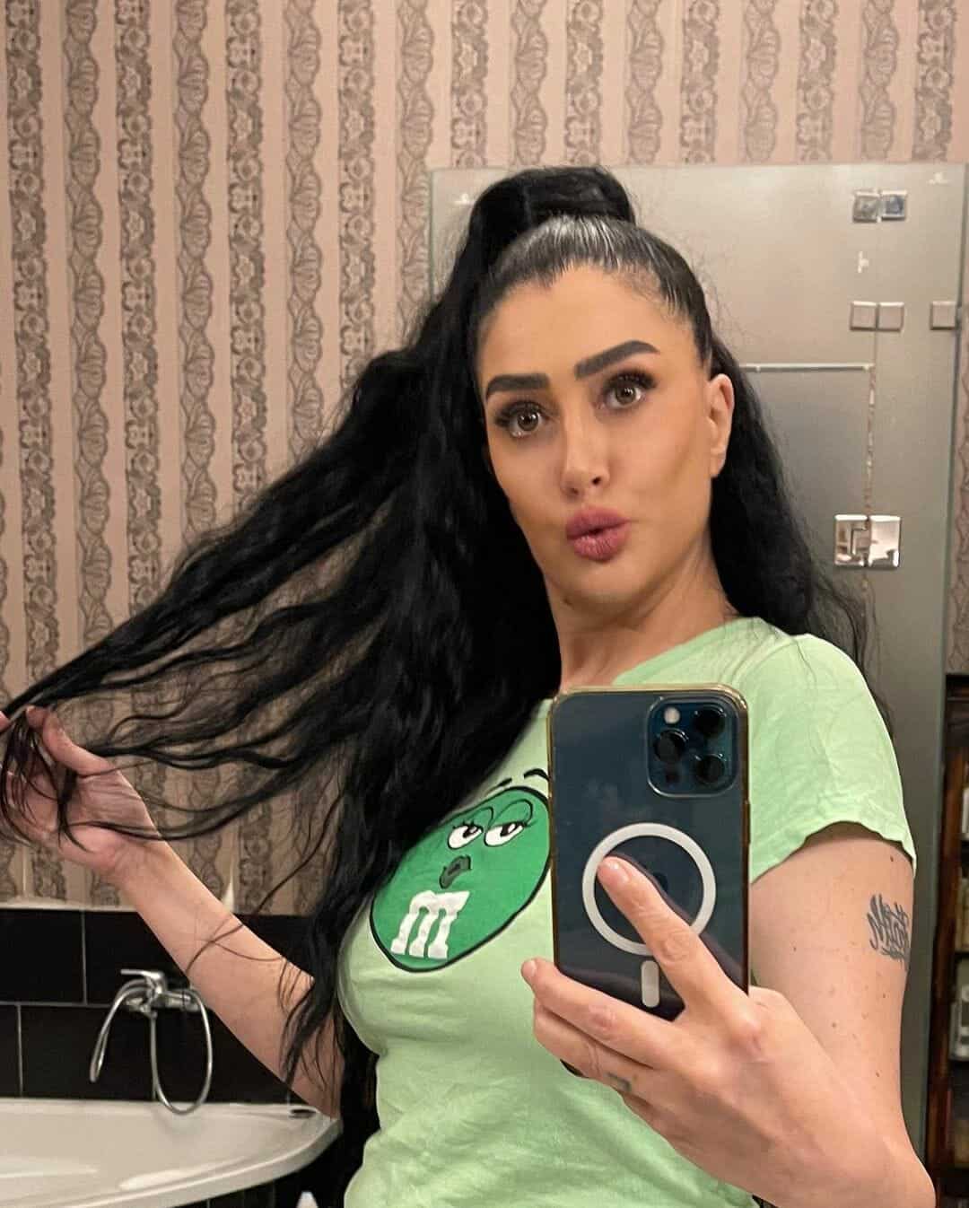 غادة عبدالرازق وكيم كارداشيان