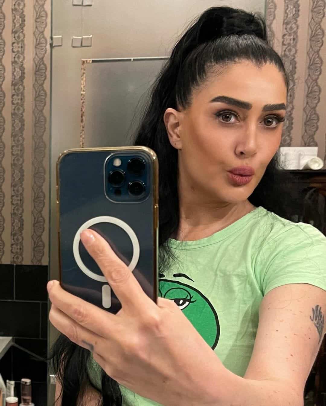 غادة عبدالرازق وكيم كارداشيان