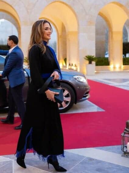 جمال ساحر للملكة رانيا في أحدث إطلالة