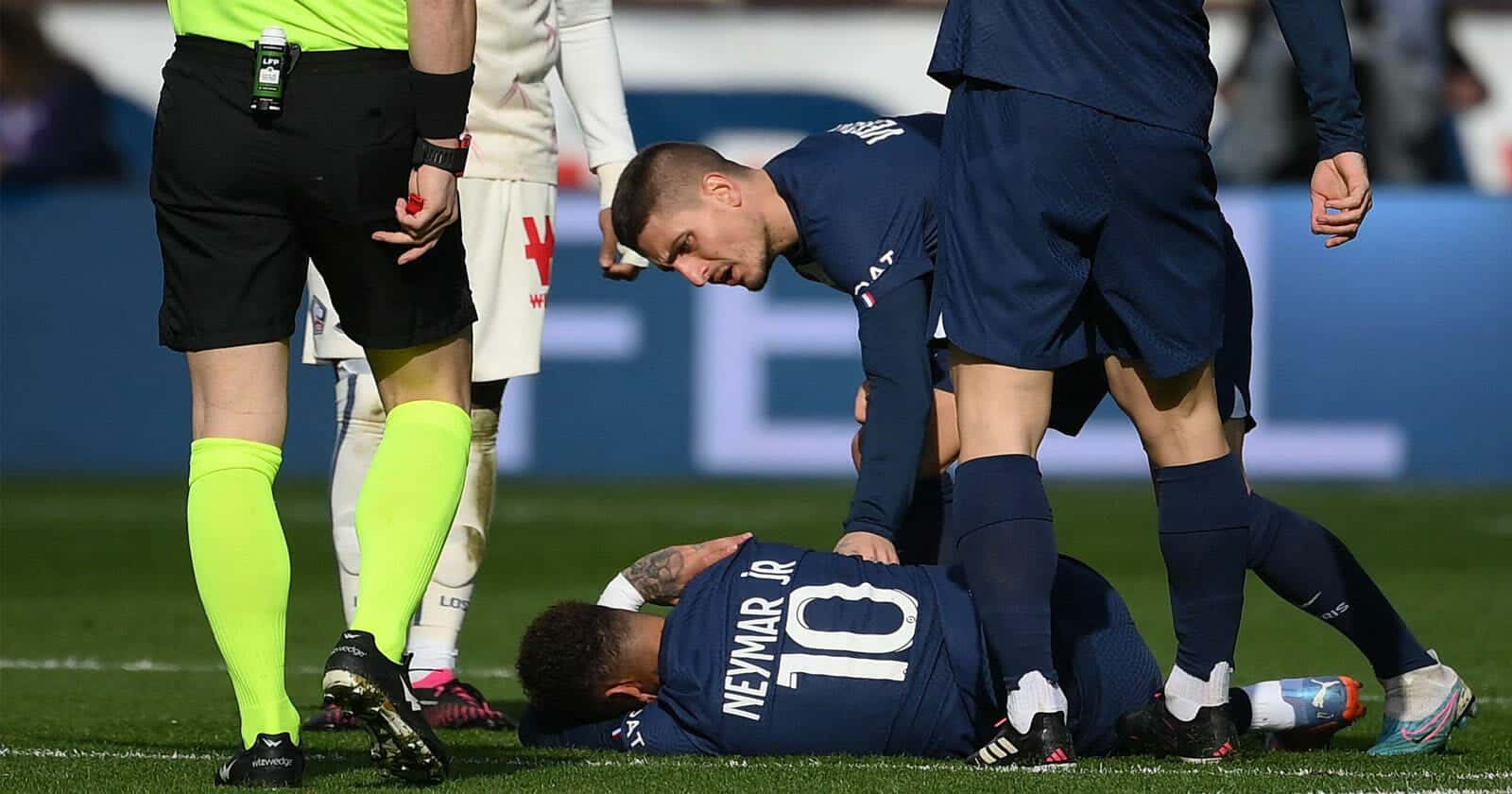 نهاية موسم نيمار مع باريس سان جيرمان بعد إصابته القوية إصابة نيمار watanserb.com