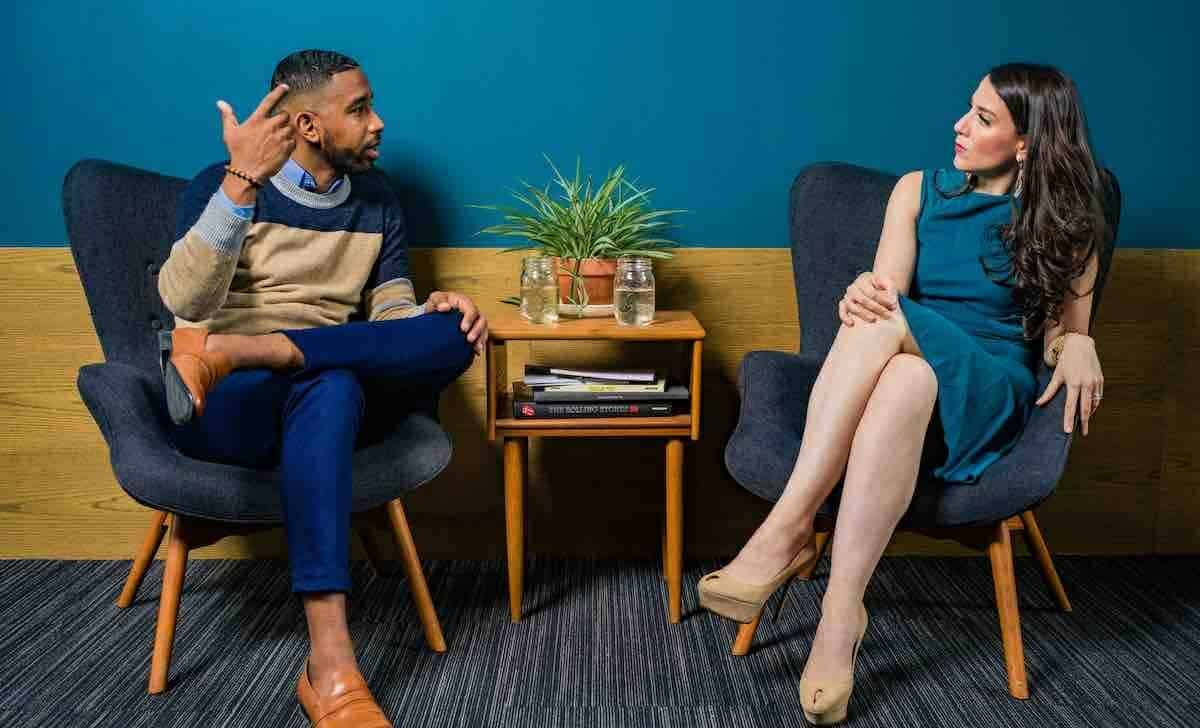 يجب أن تتعلم أن تكون متسامحًا ومحترمًا للآخرين