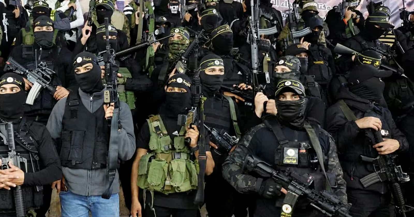 “رويترز” تحذر من انتفاضة جديدة.. مقاتلون فلسطينيون شباب ينهضون مع غليان الضفة الغربية! التحذير من انتفاضة جديدة في الضفة الغربية watanserb.com