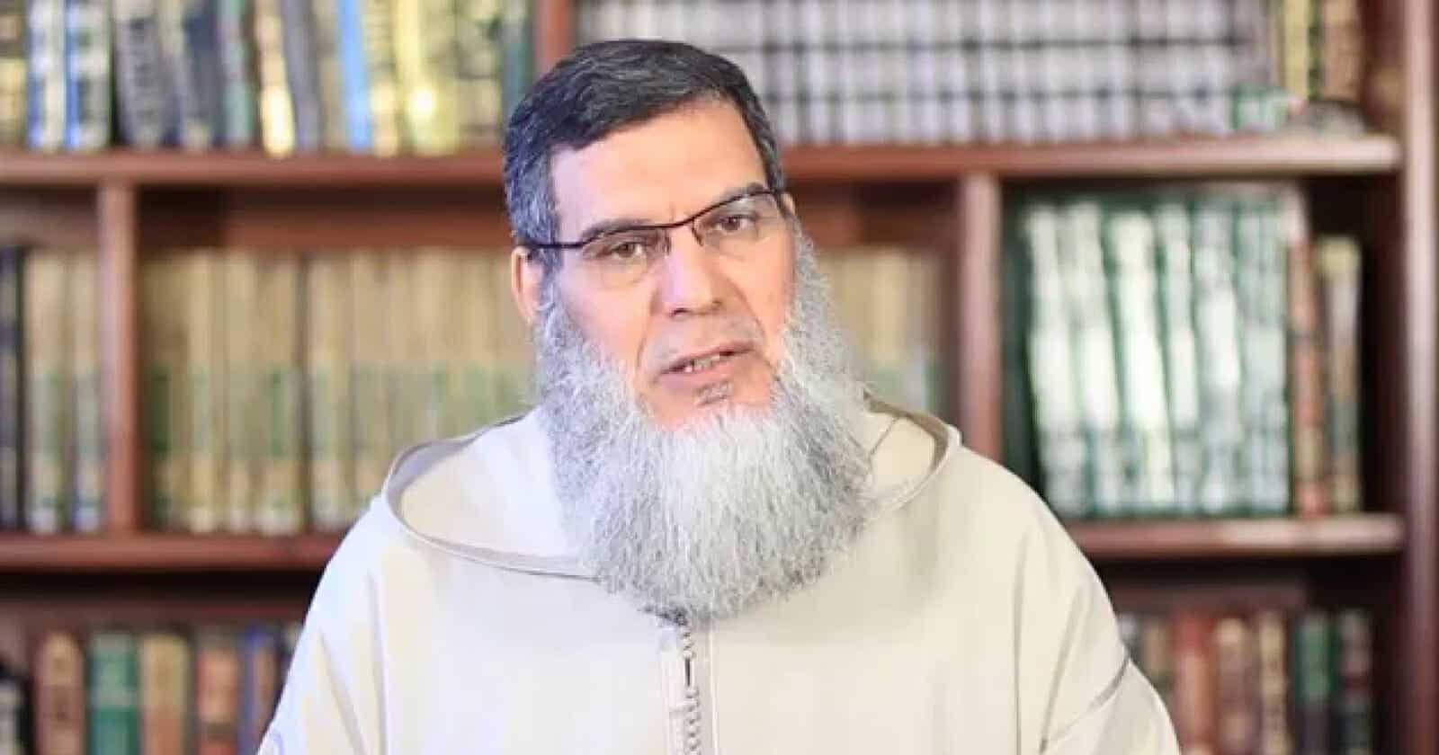 فتوى تثير جدلاً حول تناول التمور الجزائرية في رمضان ومنسوبة لداعية مغربي بارز الداعية السلفي المغربي محمد الفيزازي watanserb.com