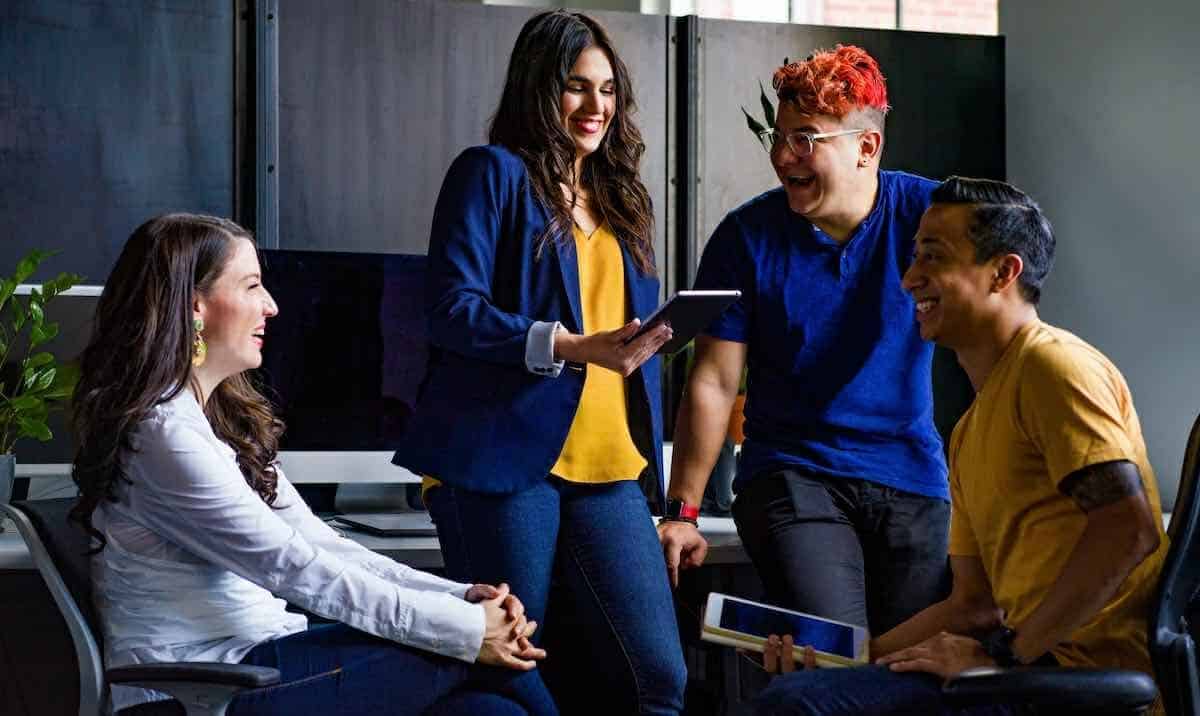 إعطاء أهمية لوجود الآخرين