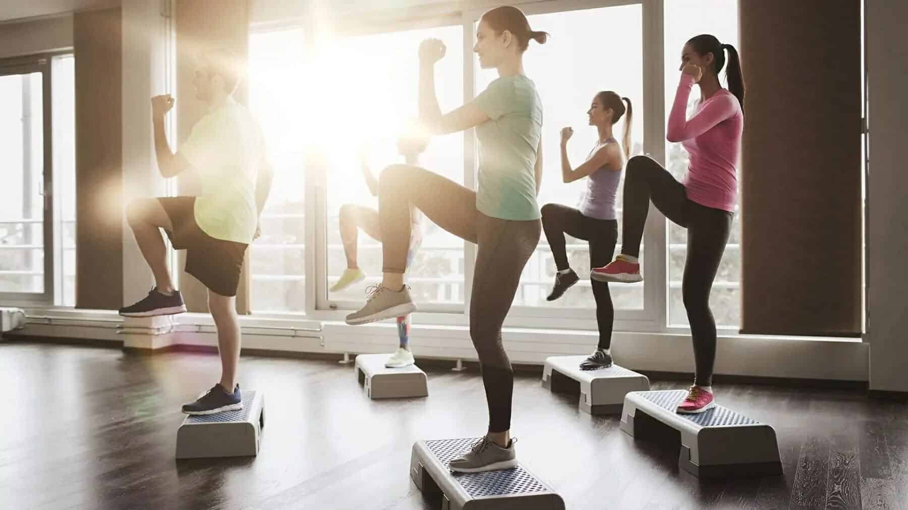 رياضة ستيب تساعد على حرق السعرات الحرارية في وقت قصير رياضة ستيب تساعد على حرق السعرات الحرارية