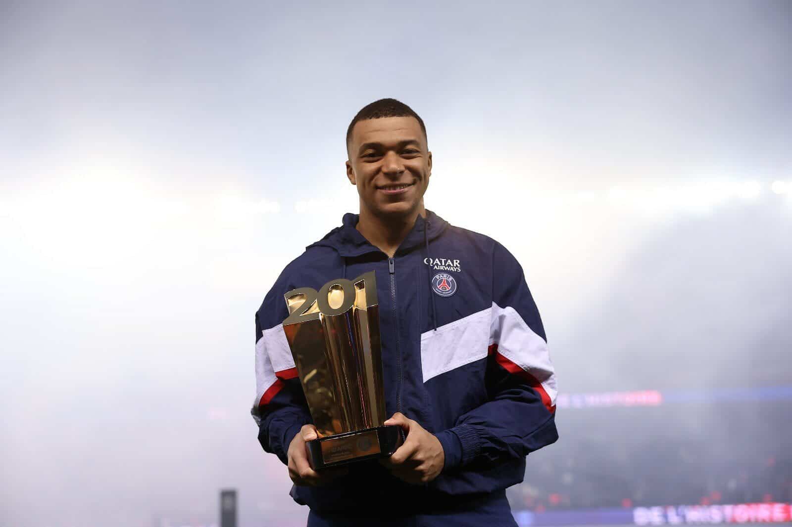 كيليان مبابي الهداف التاريخي لباريس سان جيرمان