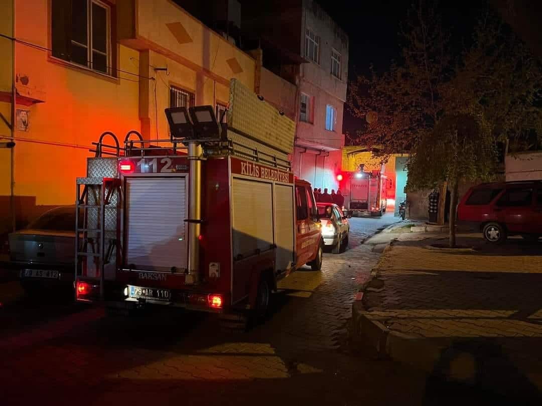 نقل جثة الضحية الى مستشفى علاء الدين يافشكا