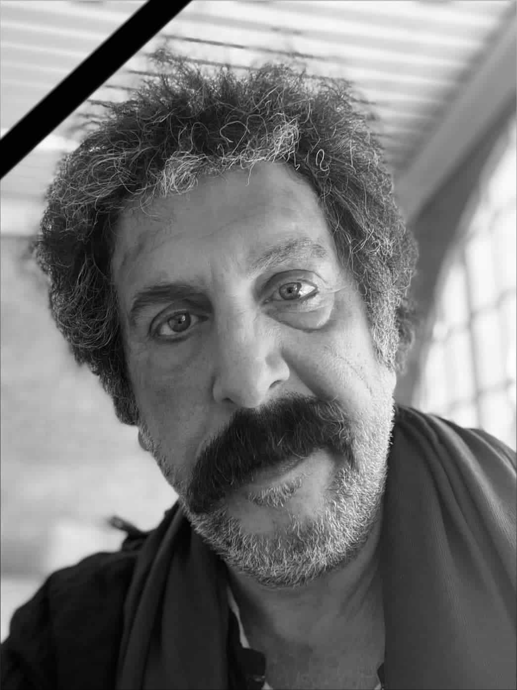 محمد قنوع بشخصية شومان في مسلسل العربجي