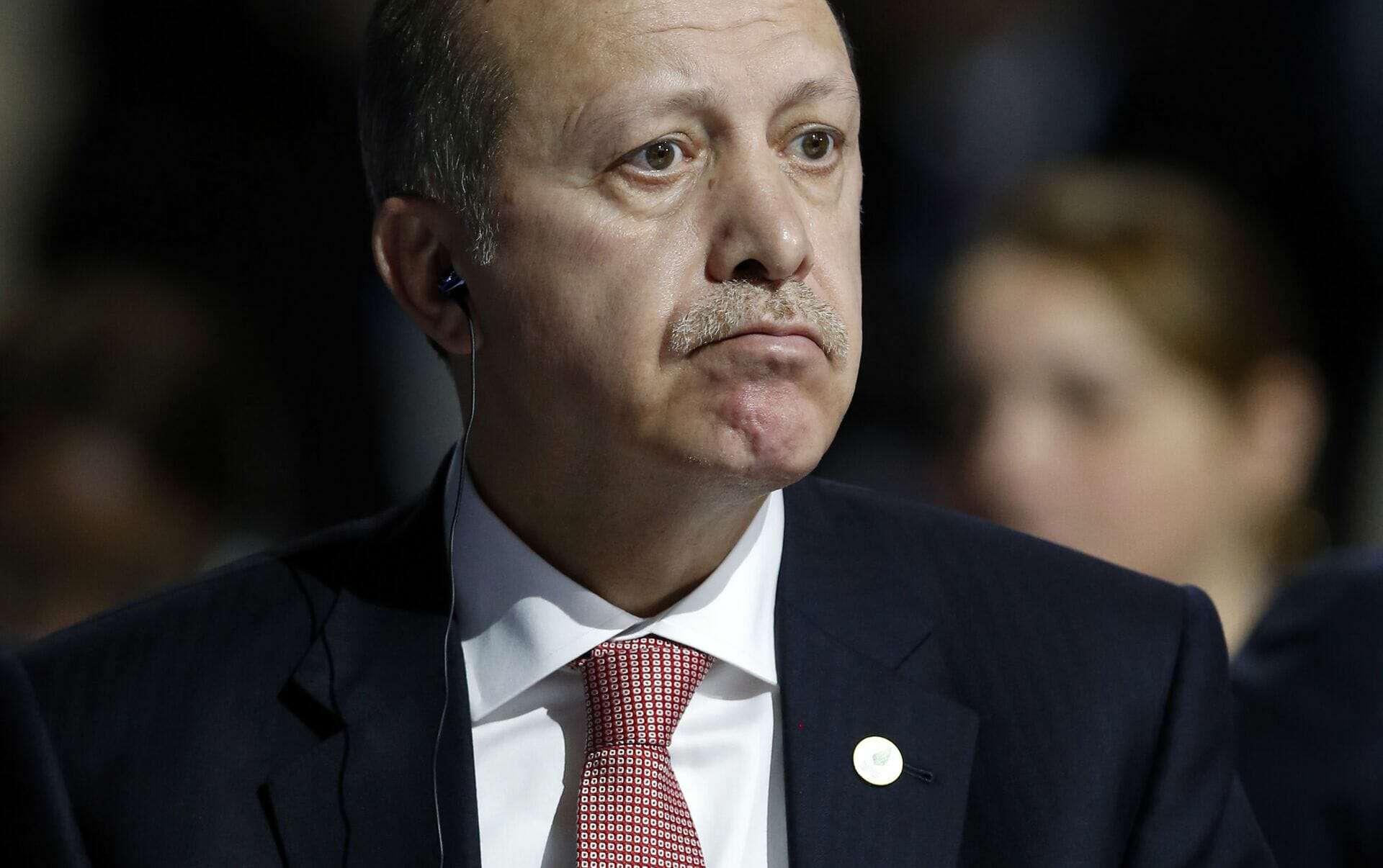 أردوغان بوجه شاحب في أحدث ظهور ووزير الصحة يطمئن الأتراك (فيديو) حالة أردوغان الصحية watanserb.com