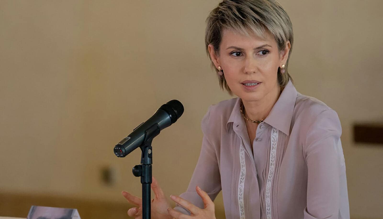 نفوذ أسماء الأسد