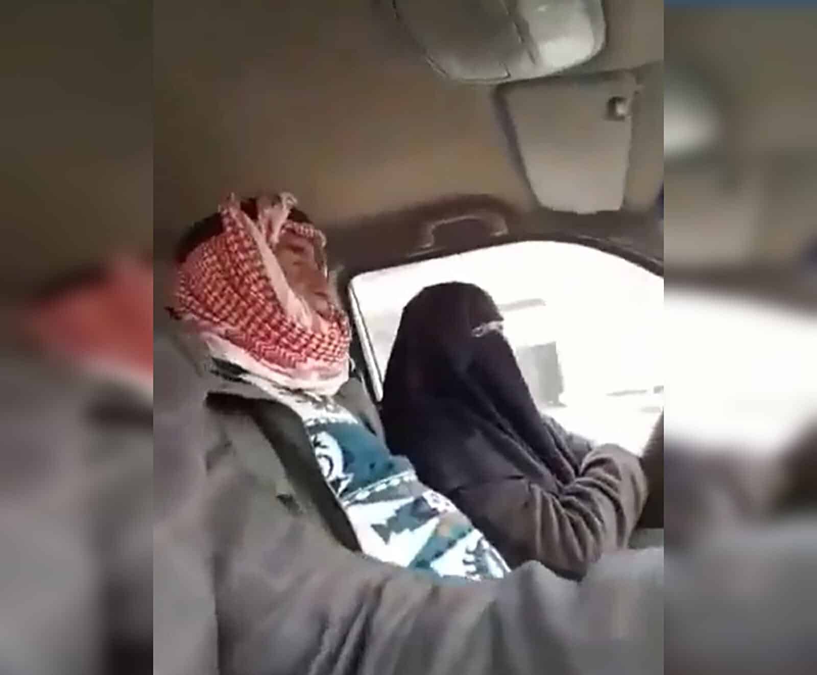 تحرش بسورية منتقبة داخل سيارة.. فيديو صادم فجر غضب السوريين التحرش بمنقبة في الشمال السوري watanserb.com