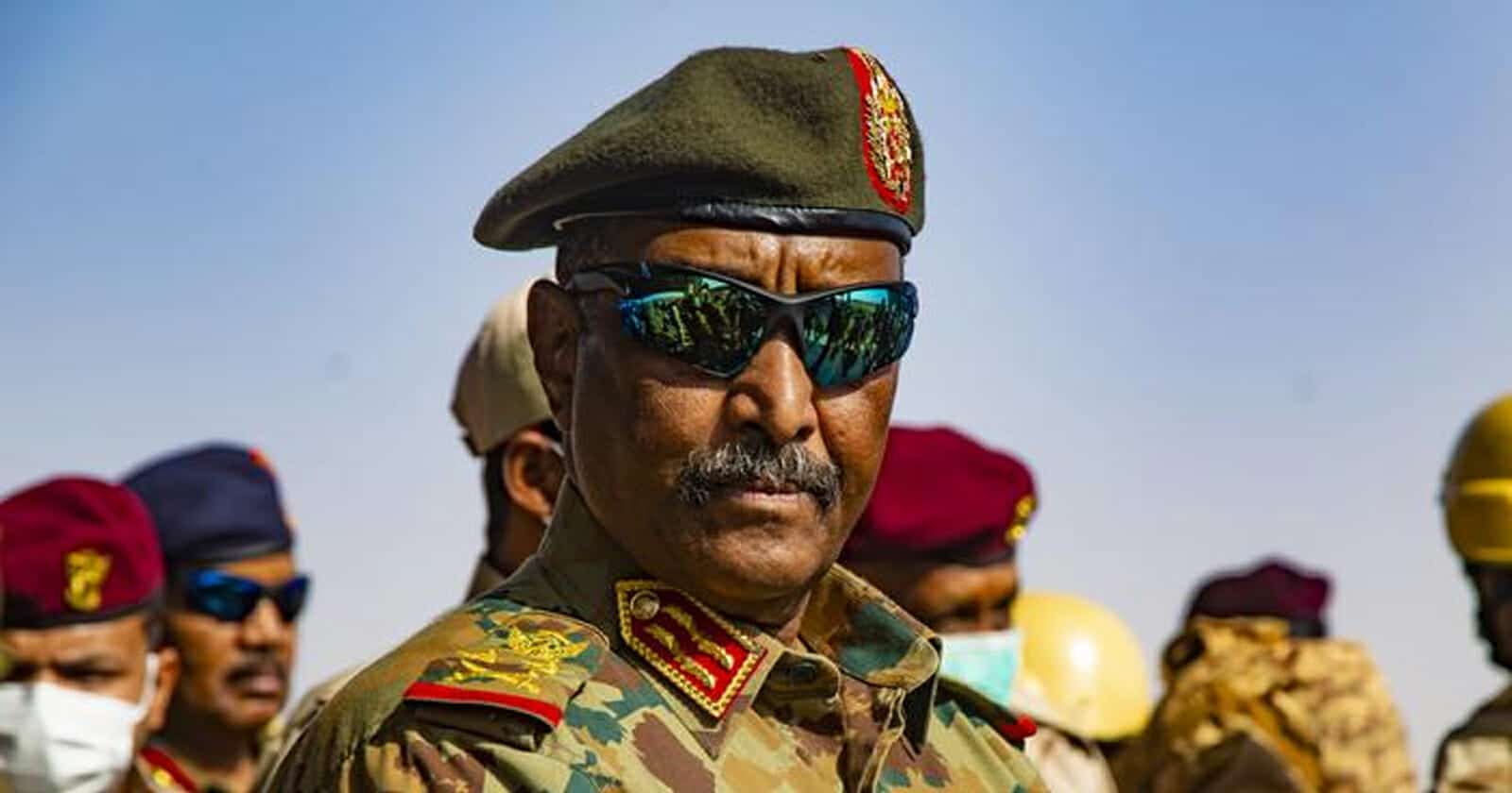 الدعم السريع: جارٍ القبض على عبد الفتاح البرهان بعد تحديد مخبئه القبض على عبد الفتاح البرهان watanserb.com