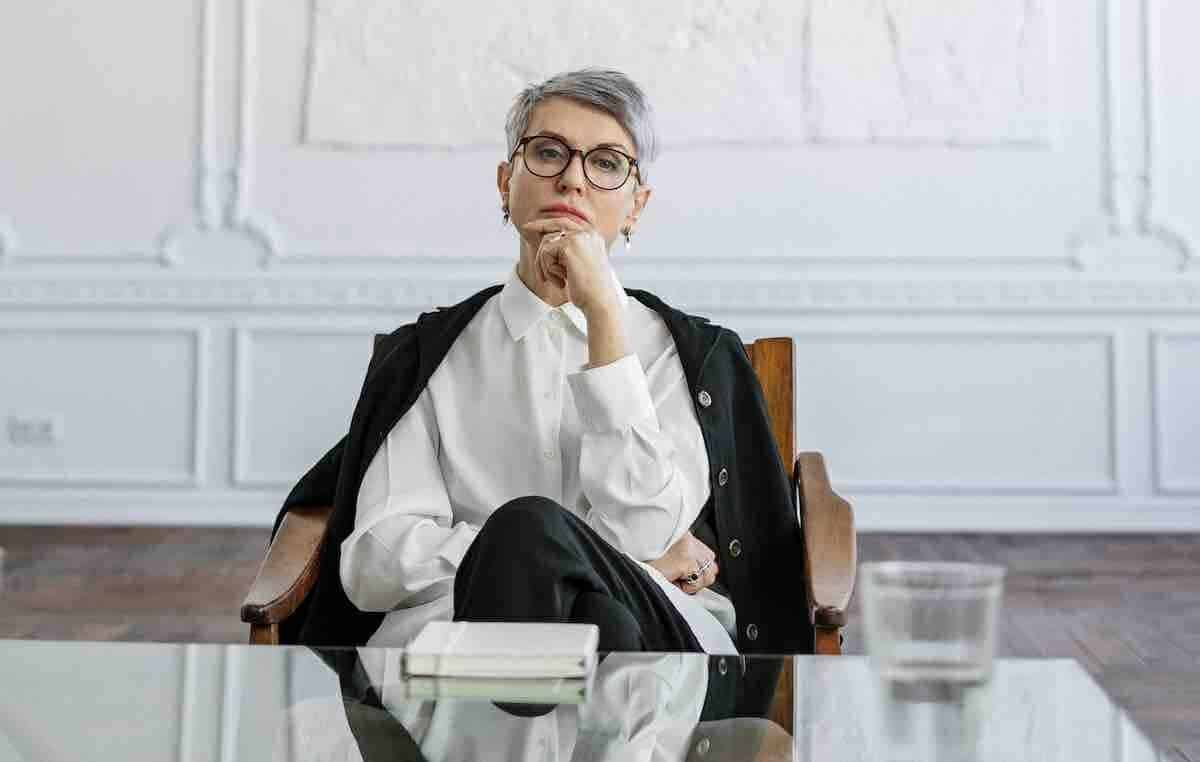 المدير المستبدّ