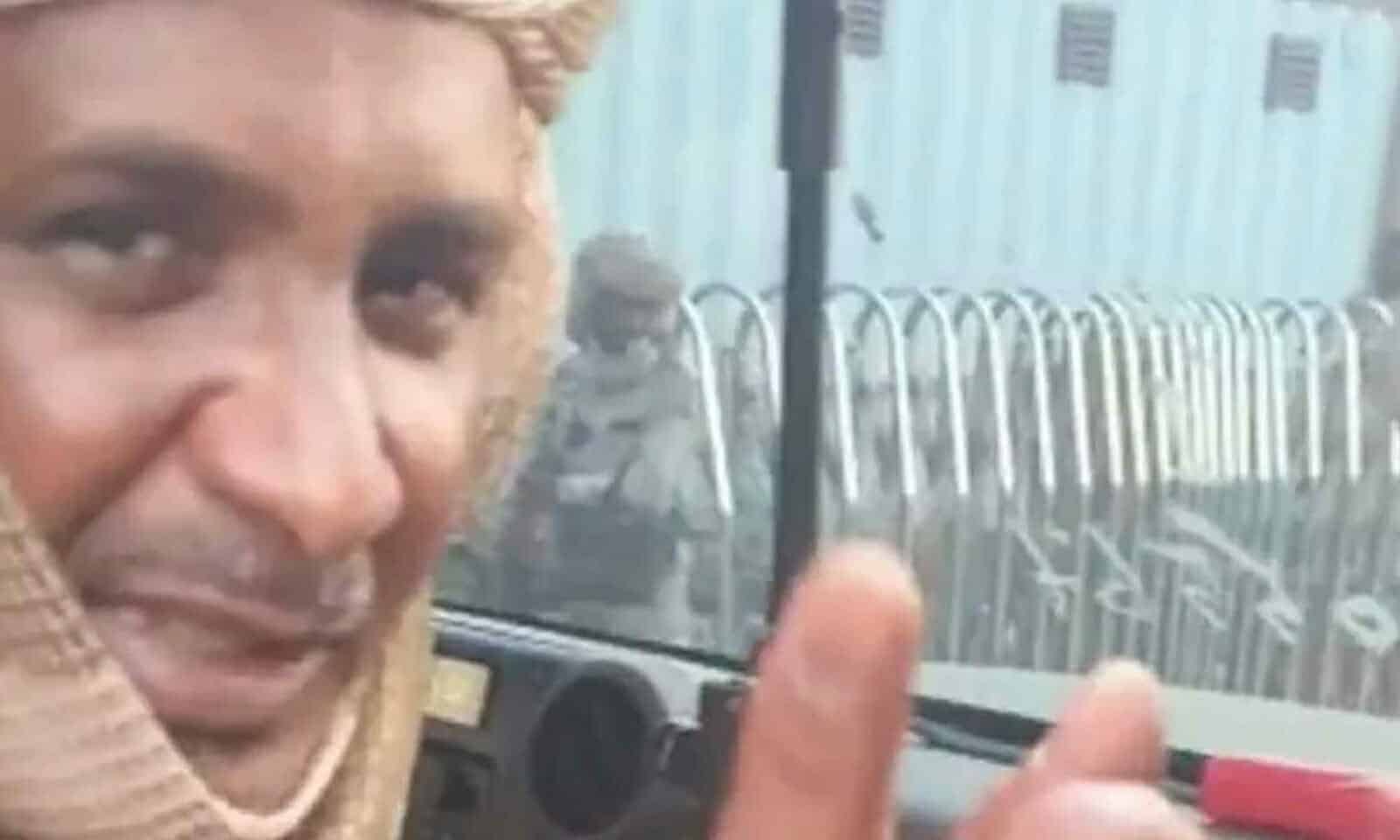 فيديو متداول يوثق أول ظهور لحميدتي بين قواته منذ اندلاع الاقتتال بالسودان الحرب في السودان watanserb.com