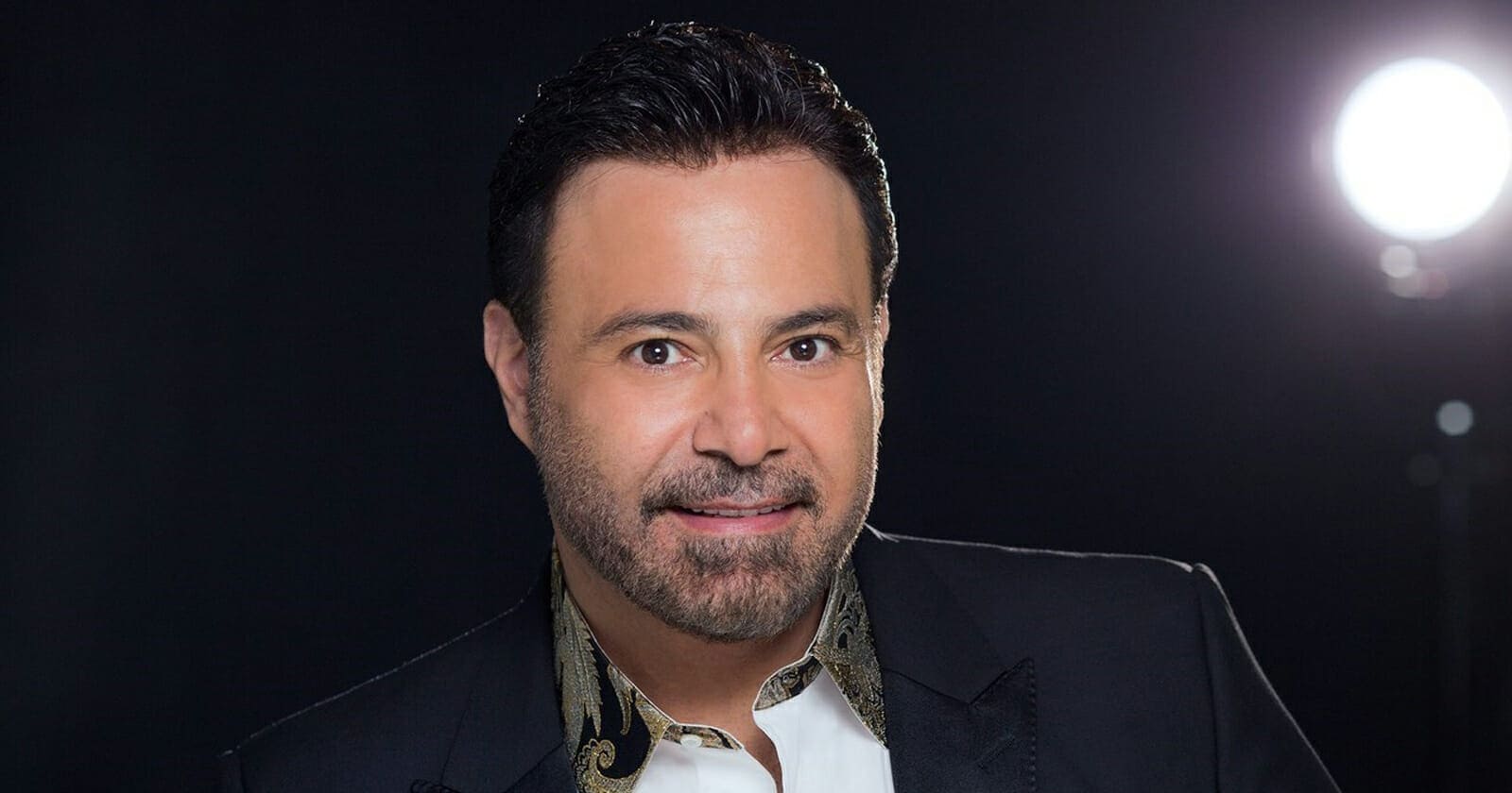 تعرض للاختطاف والتعذيب.. عاصي الحلاني يُفجّر مفاجأة حول طفولته القاسية في لبنان عاصي الحلاني watanserb.com