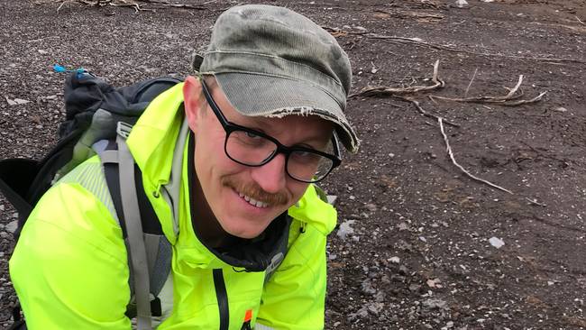 Kjetil Loftsgarden هو عالم آثار وأستاذ مشارك في جامعة أوسلو ومتحف التاريخ الثقافي في أوسلو