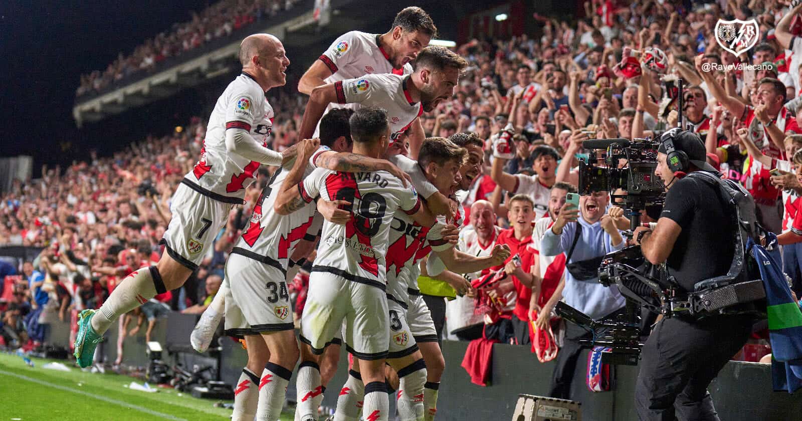 برشلونة يرفض هدية جيرونا بعد سقوطه أمام رايو فاليكانو (فيديو) فوز رايو فاليكانو على برشلونة watanserb.com