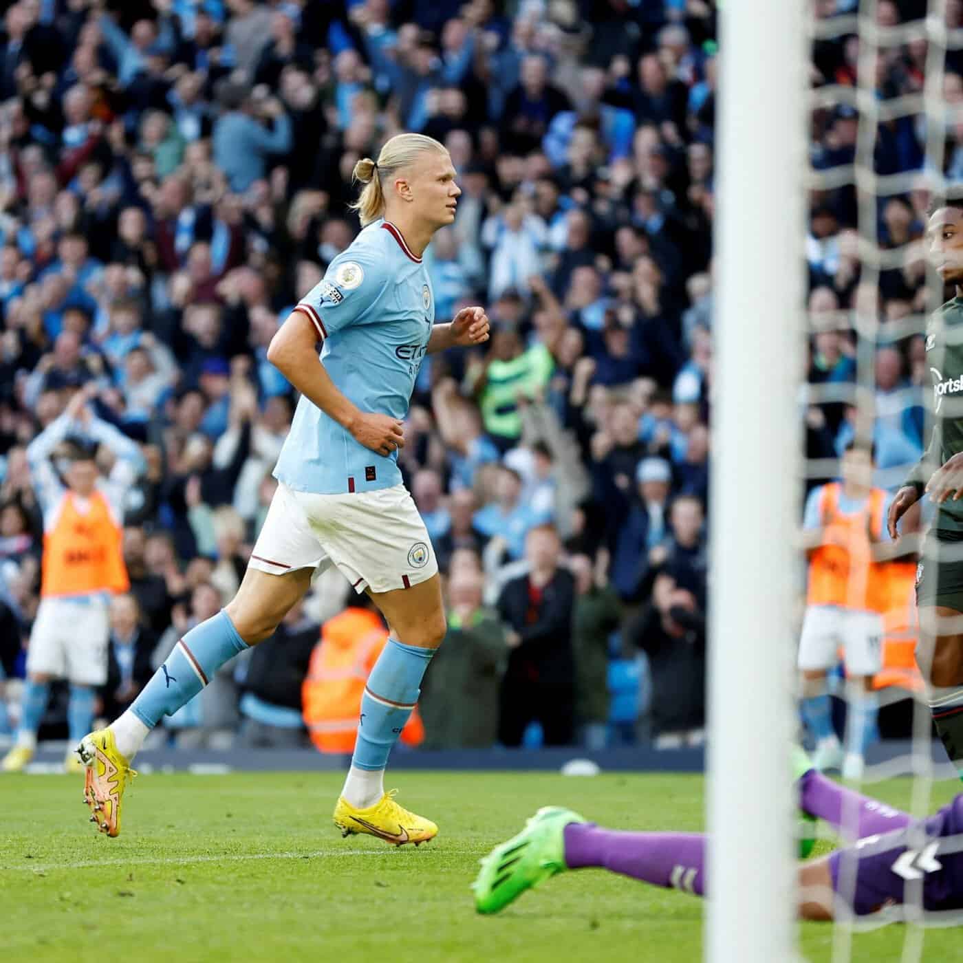 هالاند لاعب مانشستر سيتي