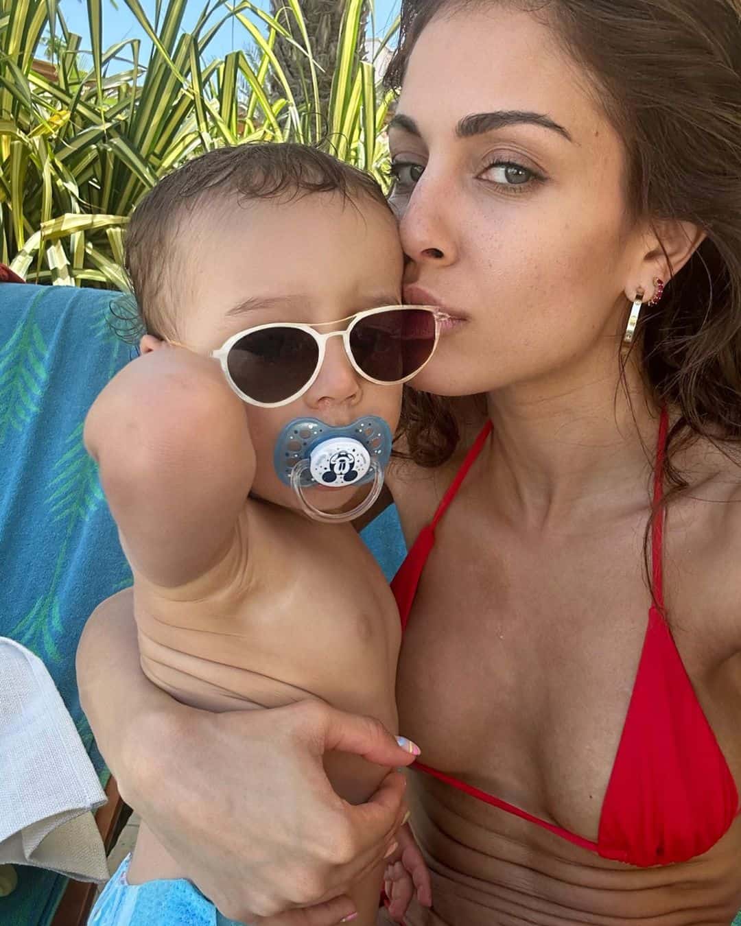 هبة عبوك وصديقها