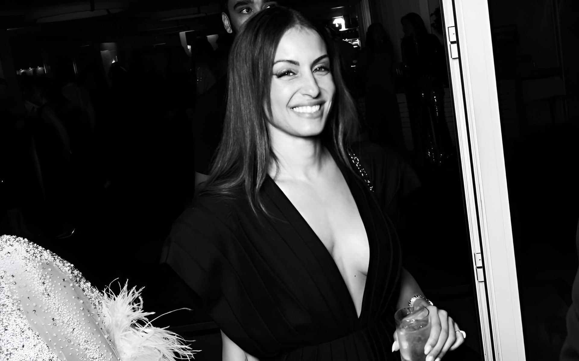 هبة عبوك في وضع مريب مع ممثل فرنسي ووصلة غزل علنية بينهما! (شاهد) هبة عبوك في وضع مريب مع ممثل فرنسي ووصلة غزل علنية بينهما! (شاهد) watanserb.com