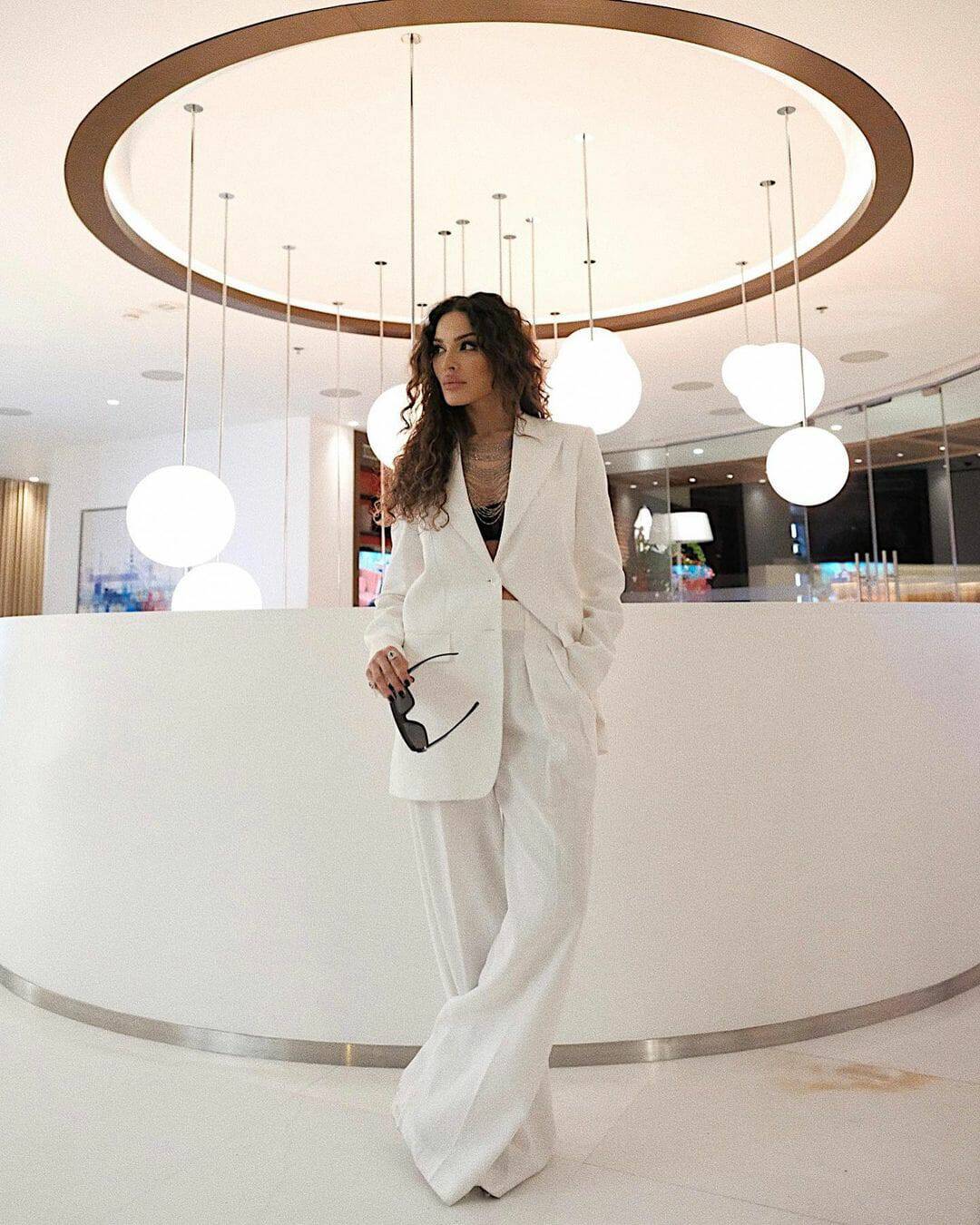 نادين نجيم في جلسة تصوير