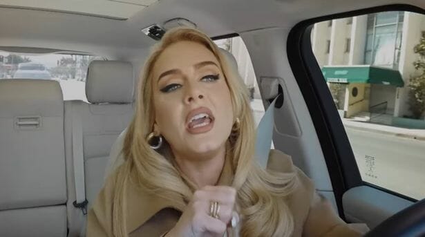 حياة أديل الجنسية