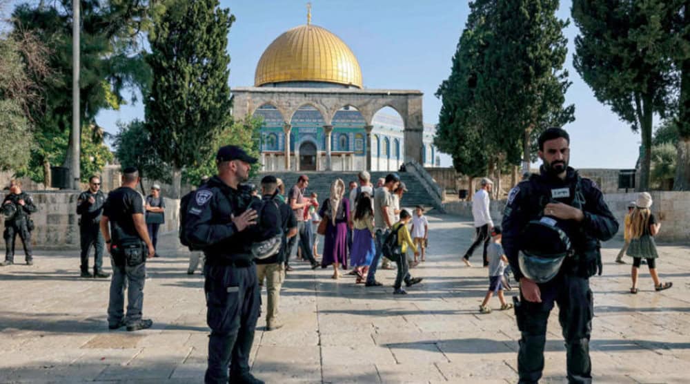 السعودية تبرّئ إسرائيل من حرق المسجد الأقصى