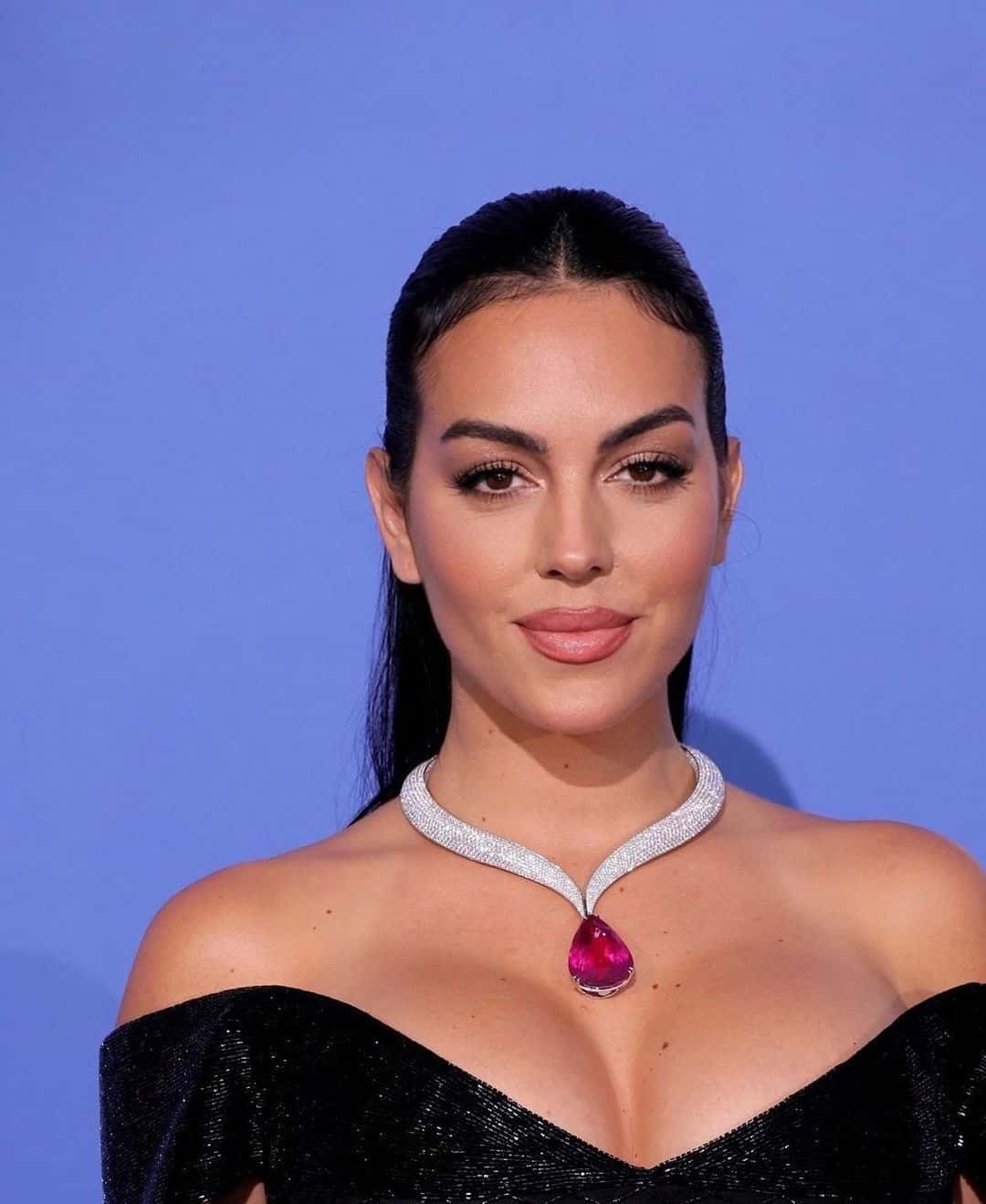 جورجينا في مهرجان كان